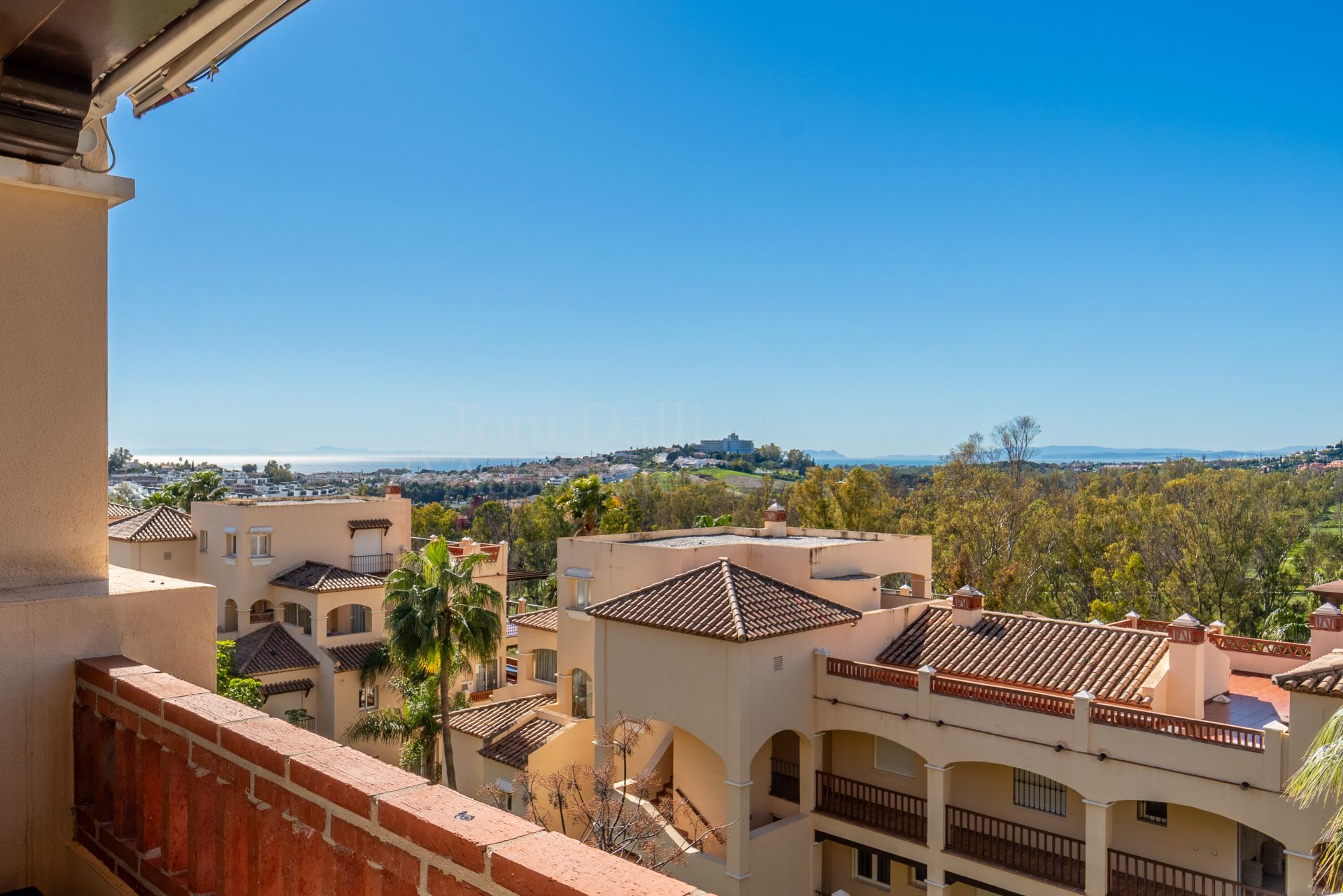 Apartment in Marques de Atalaya, Estepona