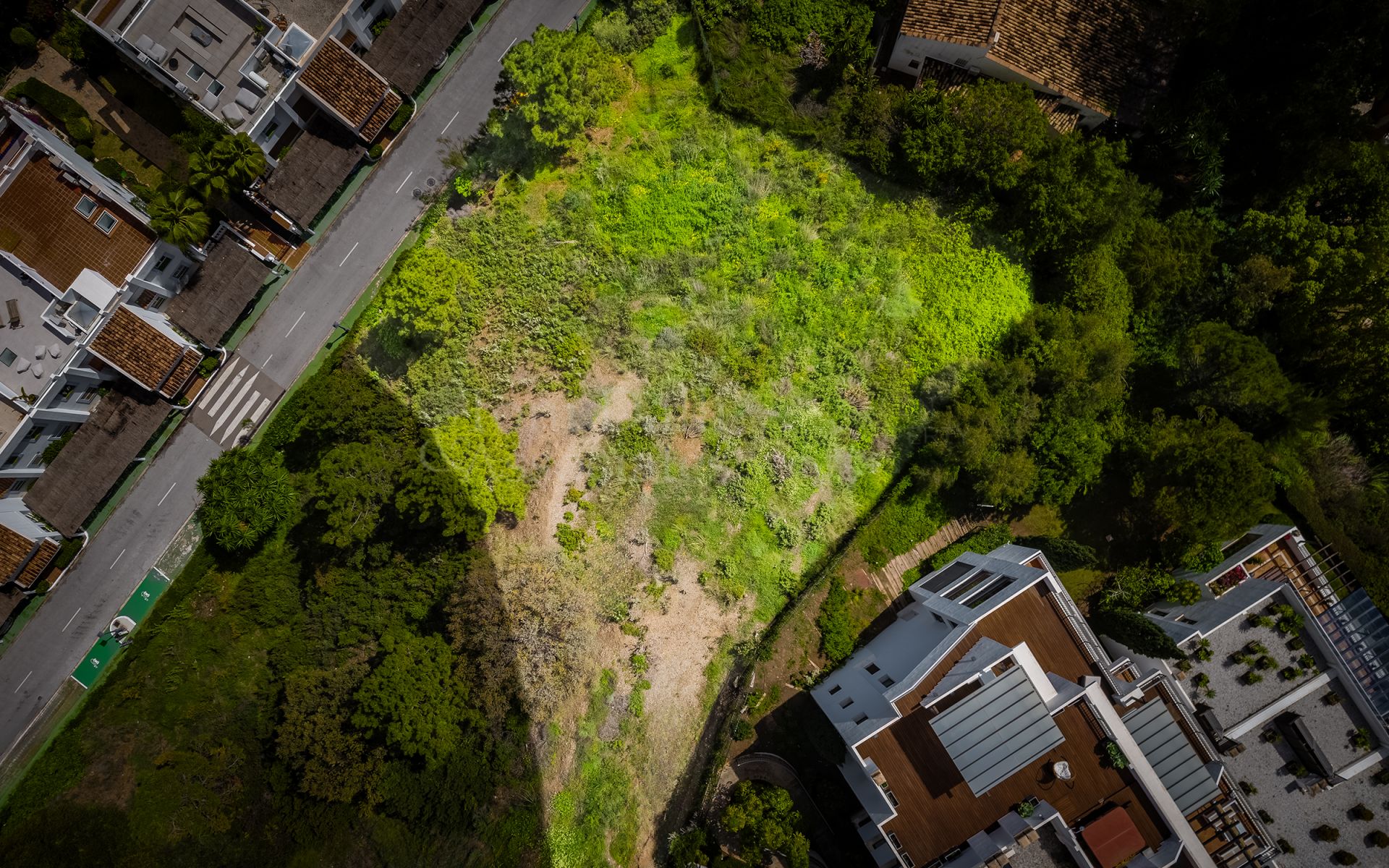 Plot in El Herrojo, Benahavis