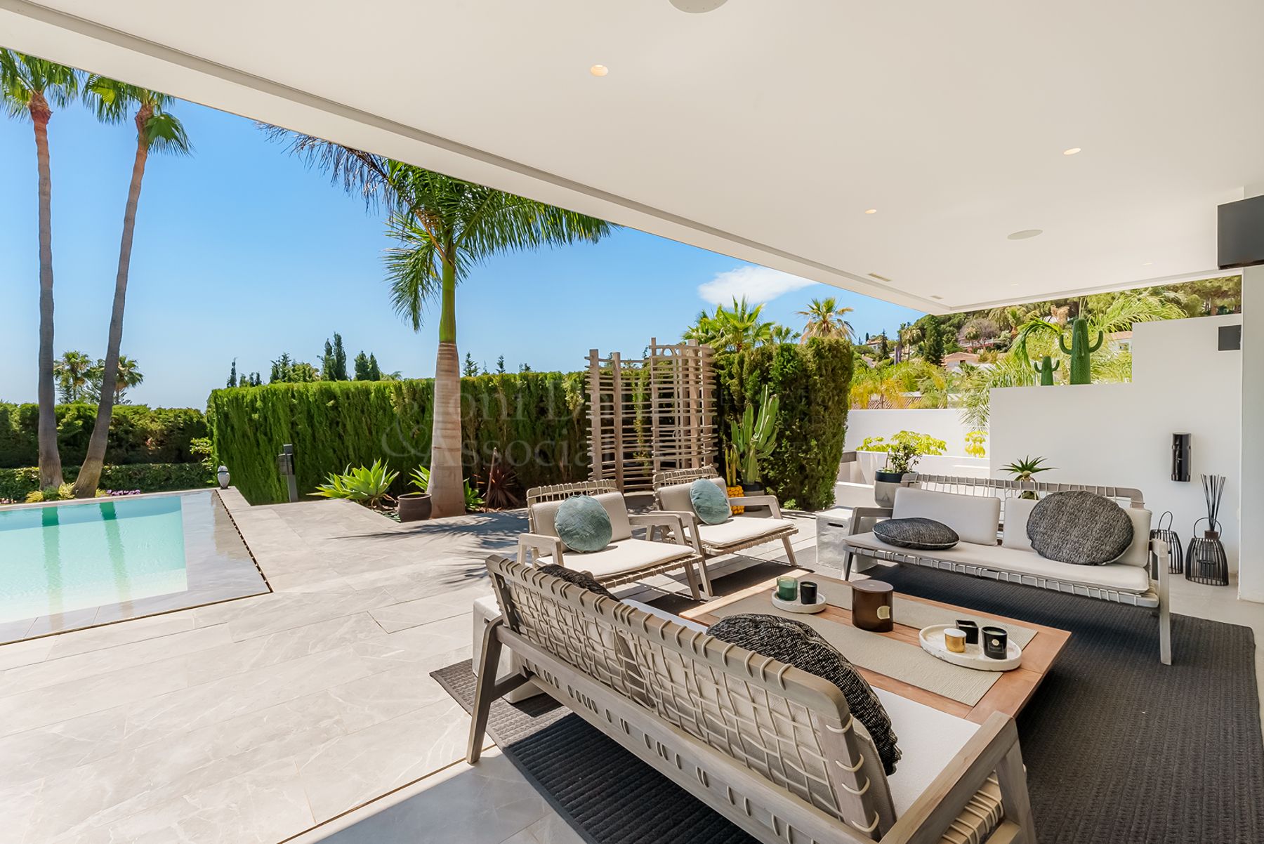 Villa in Las Brisas, Marbella