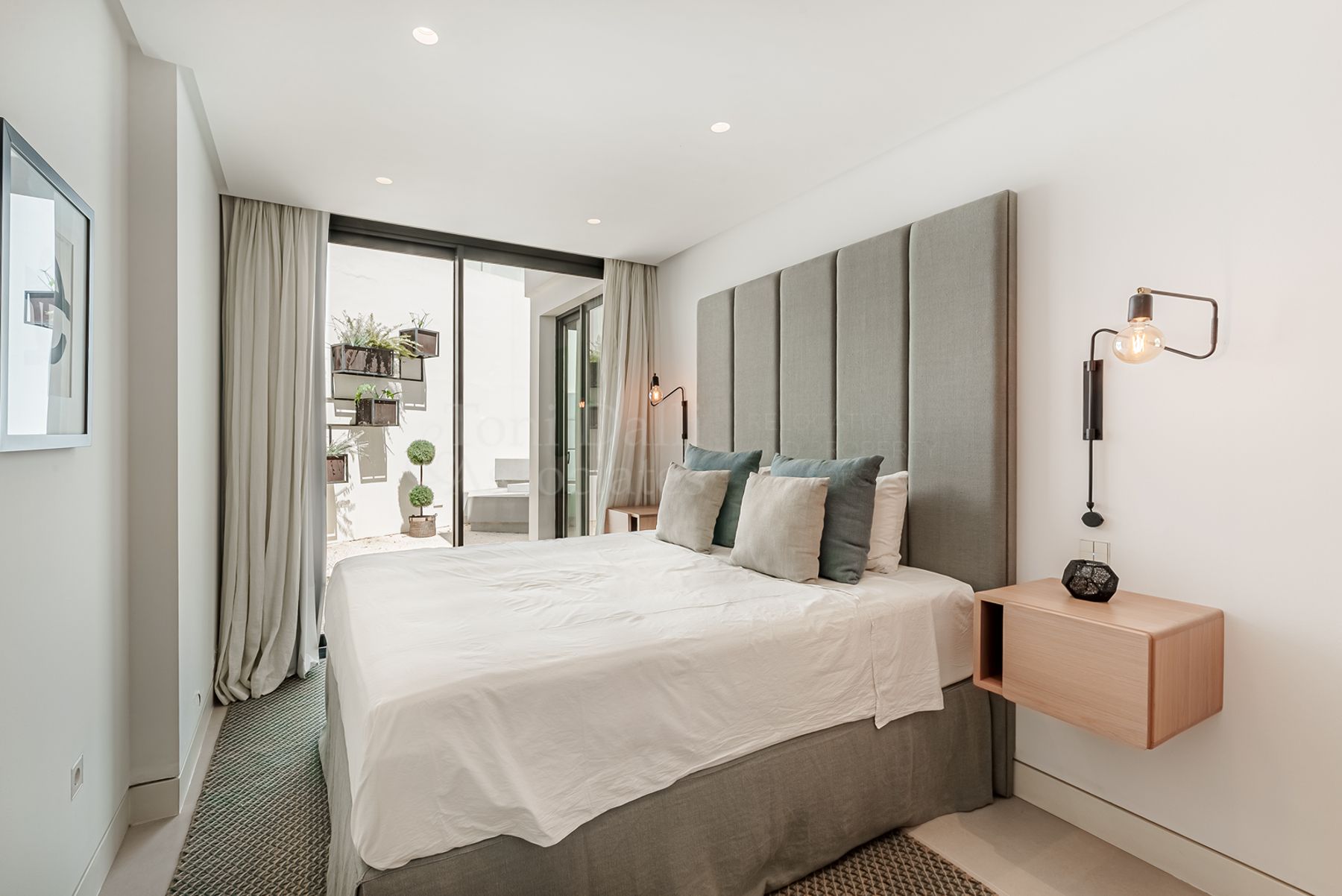 Villa in Las Brisas, Marbella