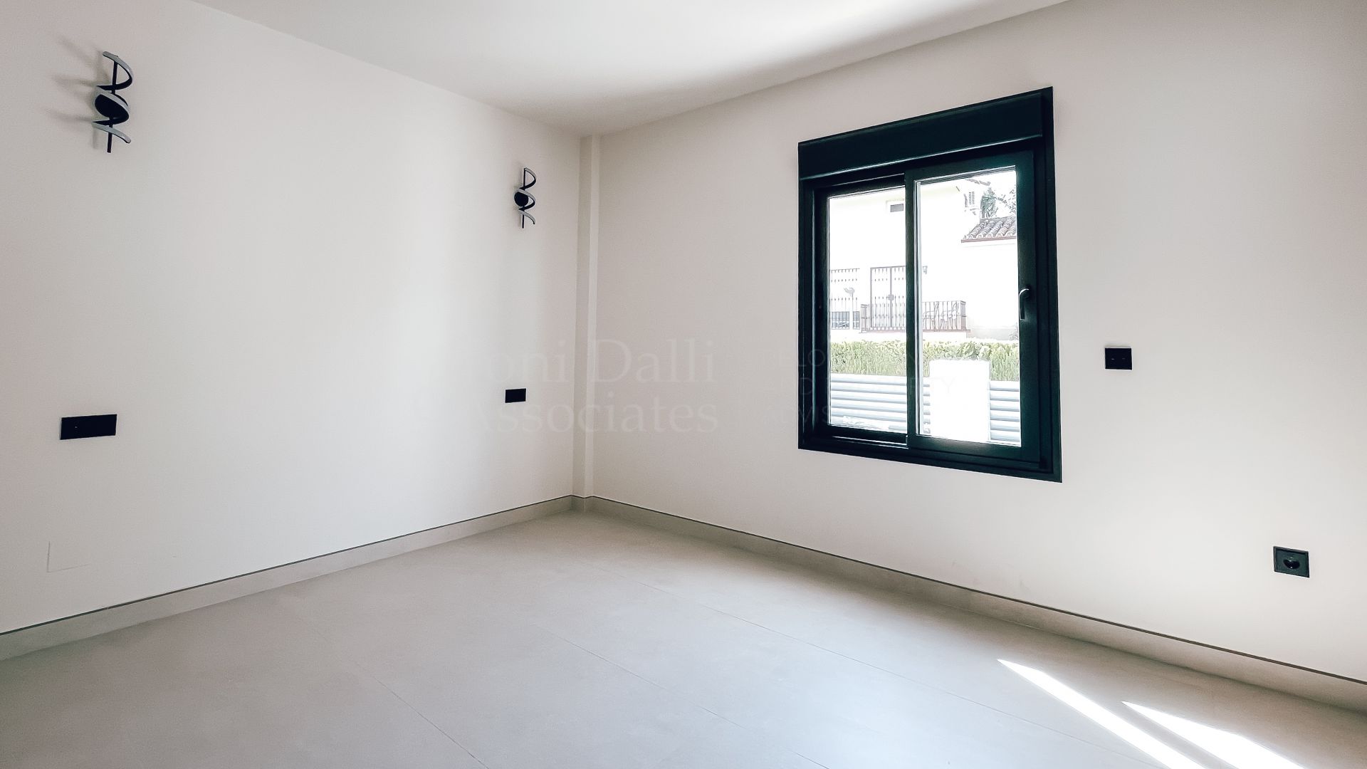 Villa in Altos del Rodeo, Marbella