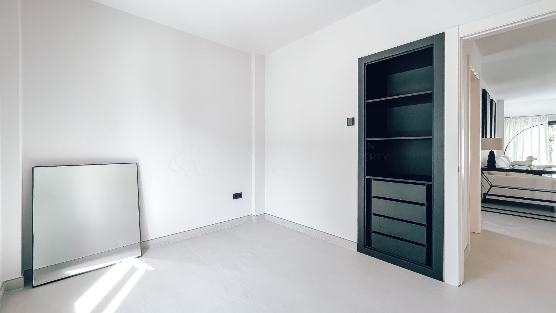 Villa in Altos del Rodeo, Marbella