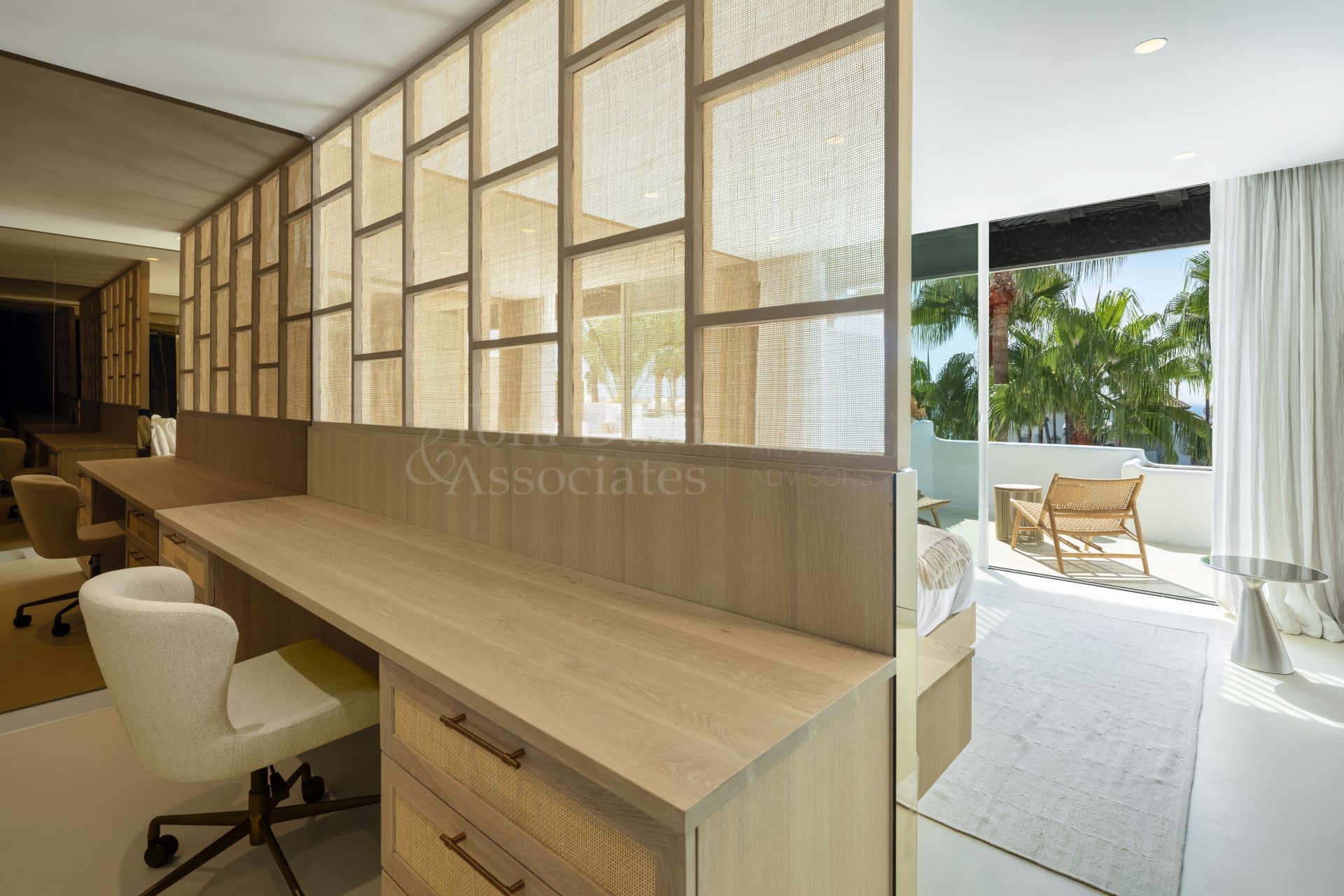 Duplex Penthouse in Marina Puente Romano, Marbella