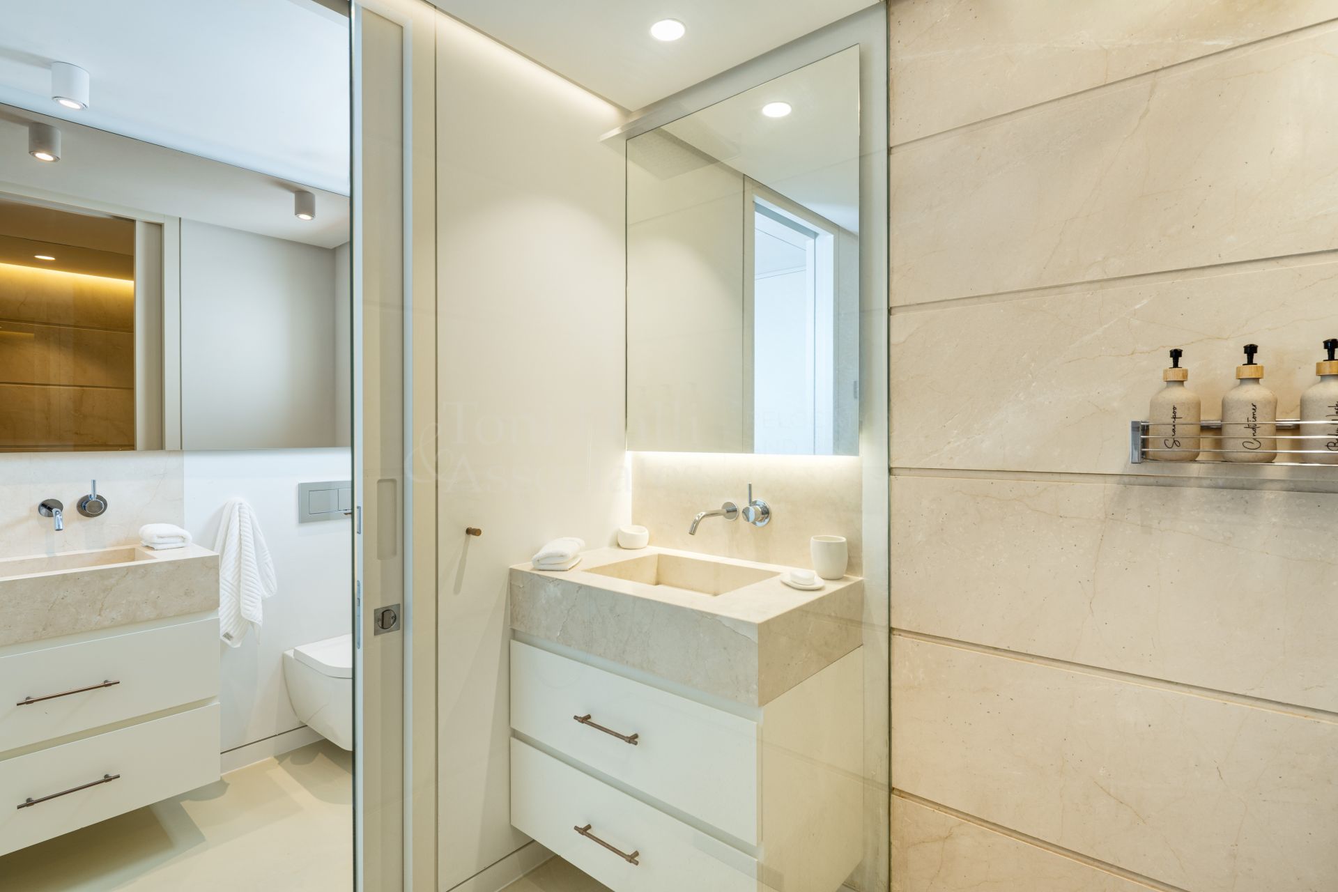 Duplex Penthouse in Marina Puente Romano, Marbella