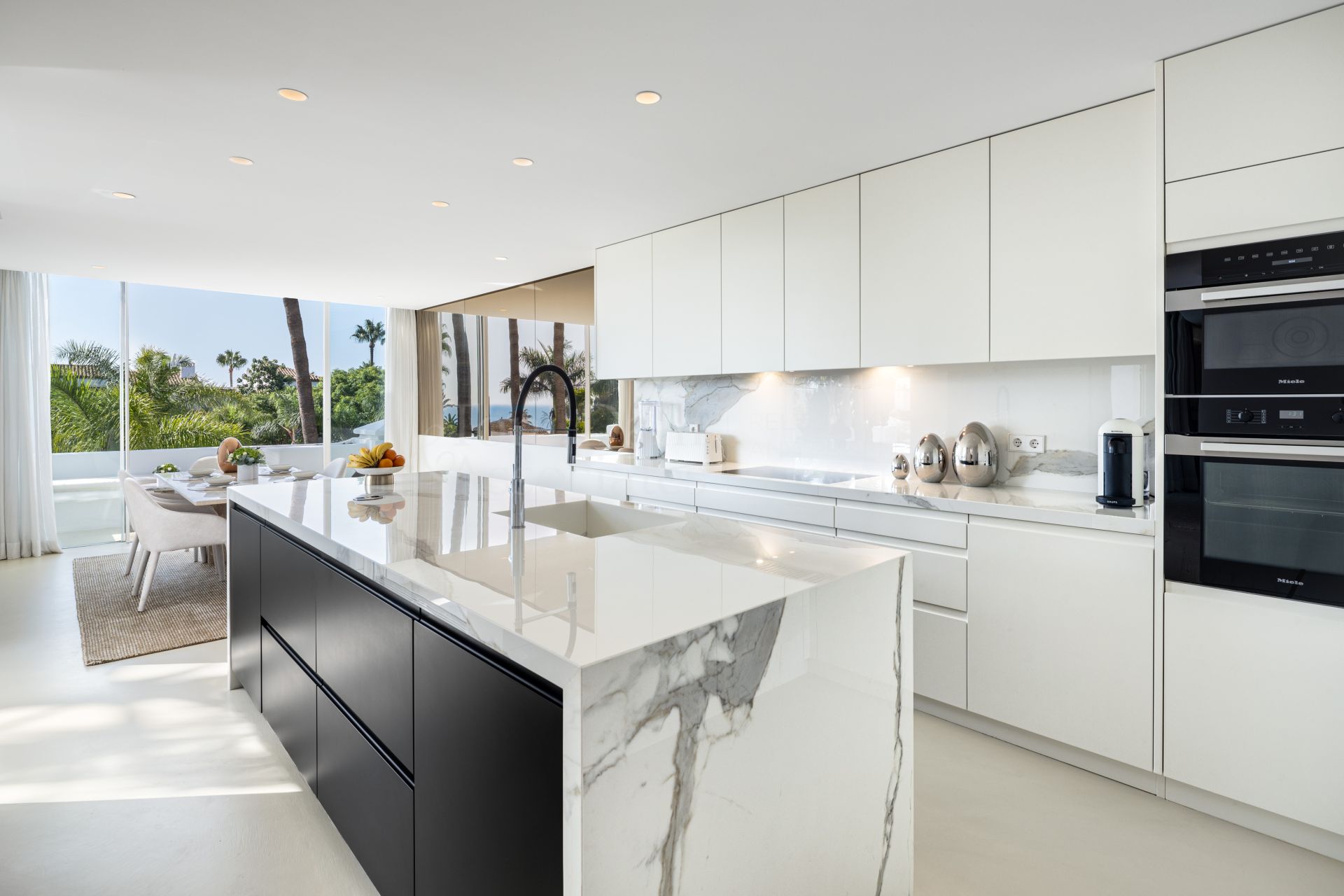 Duplex Penthouse in Marina Puente Romano, Marbella