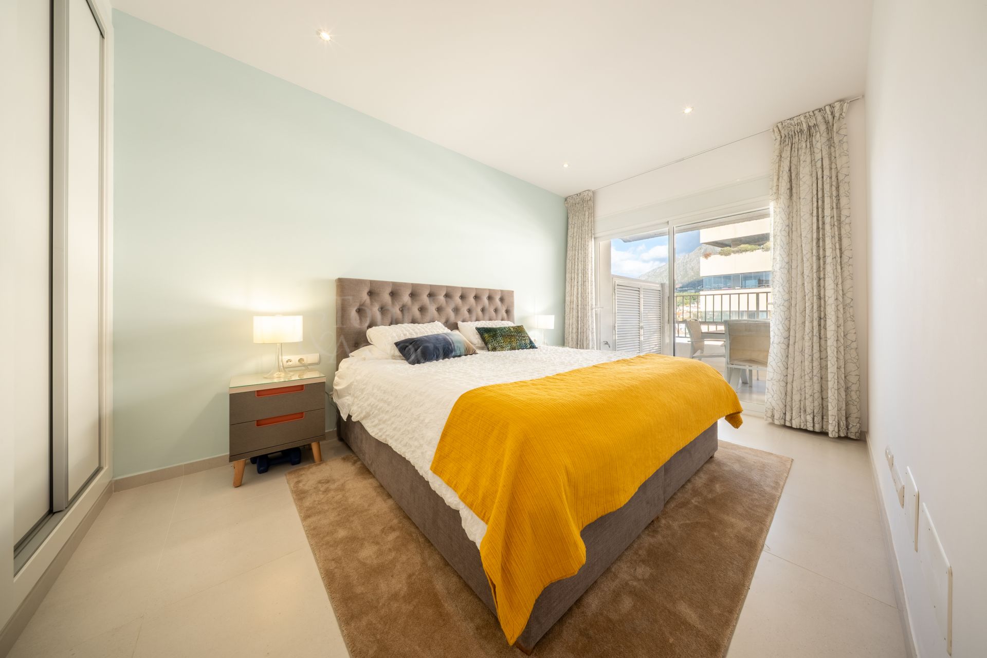 Penthouse in Jardines del Mar, Marbella