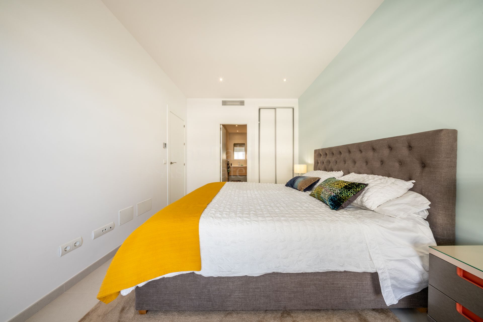 Penthouse in Jardines del Mar, Marbella