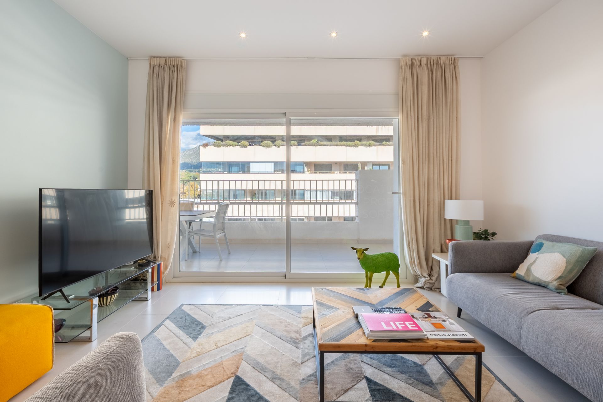 Penthouse in Jardines del Mar, Marbella