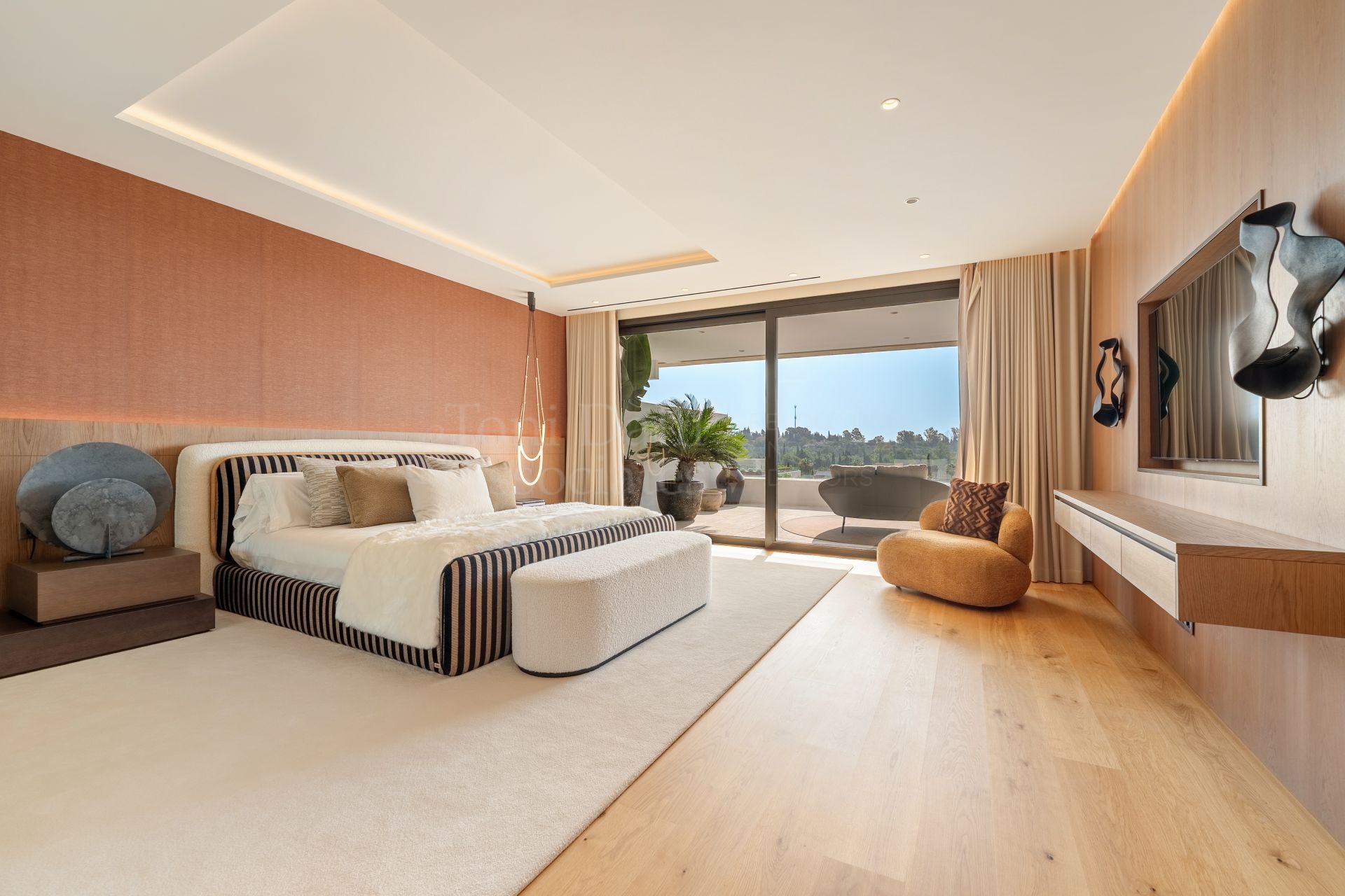 Duplex Penthouse in Marbella Golden Mile, Marbella