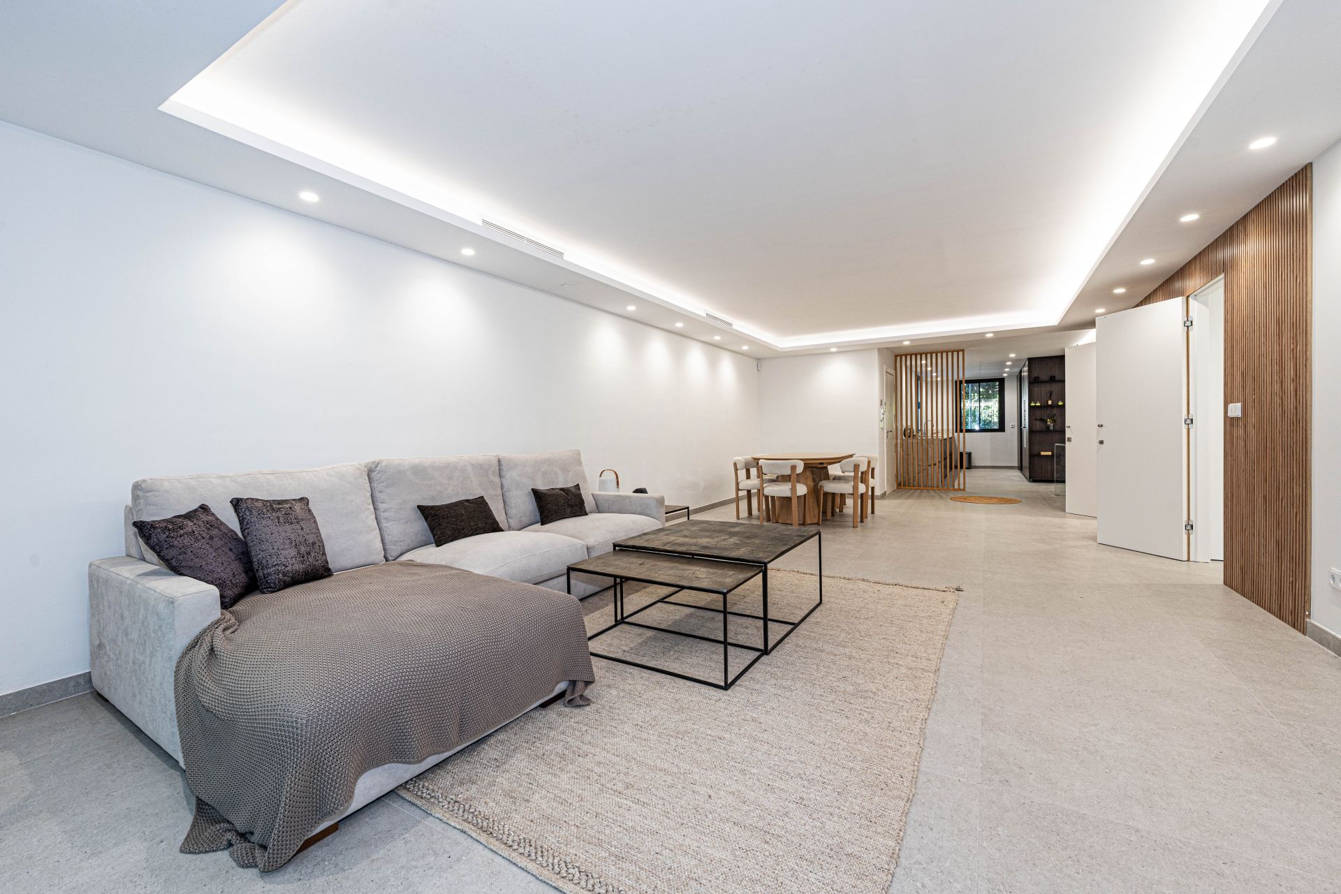 Ground Floor Apartment in Alhambra del Golf, Estepona