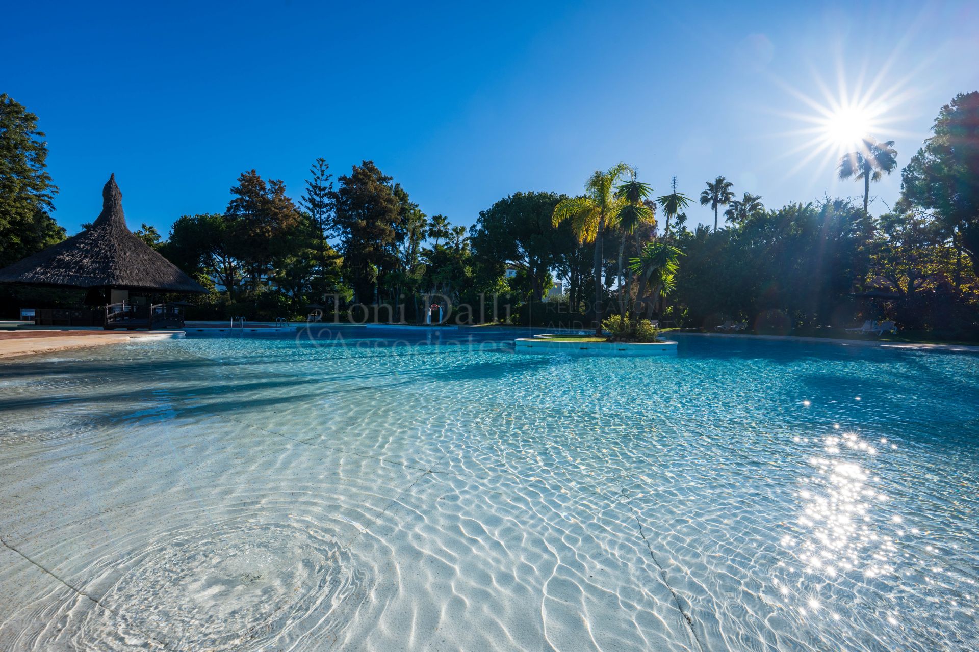 Ground Floor Apartment in Alhambra del Golf, Estepona