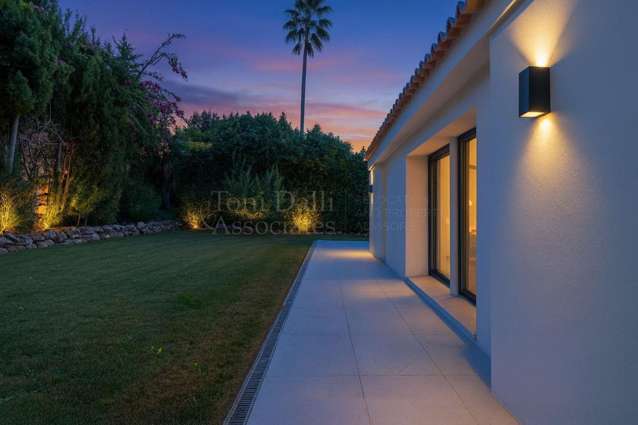 Villa in Los Naranjos Golf, Marbella