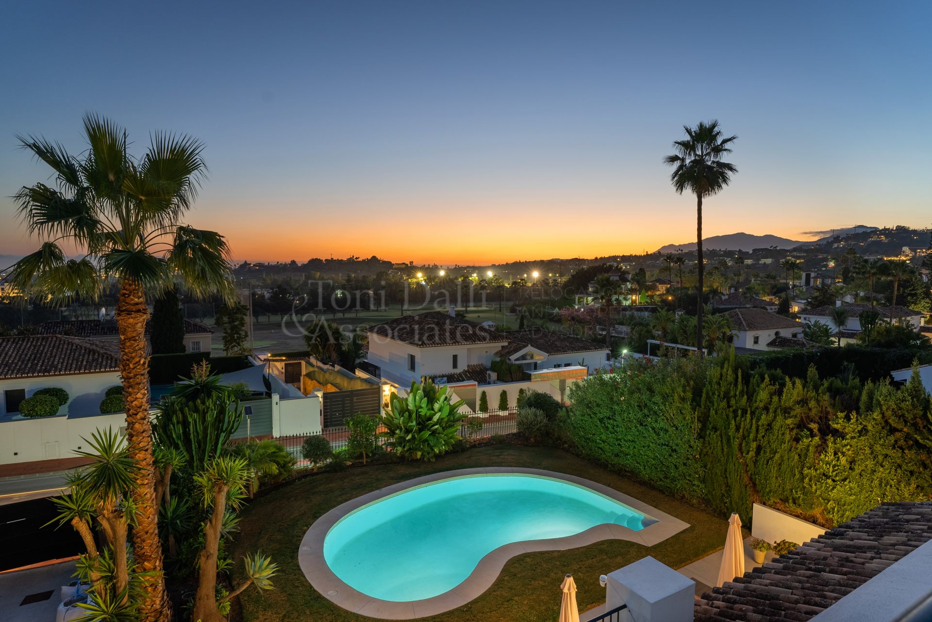 Villa in Los Naranjos Golf, Marbella