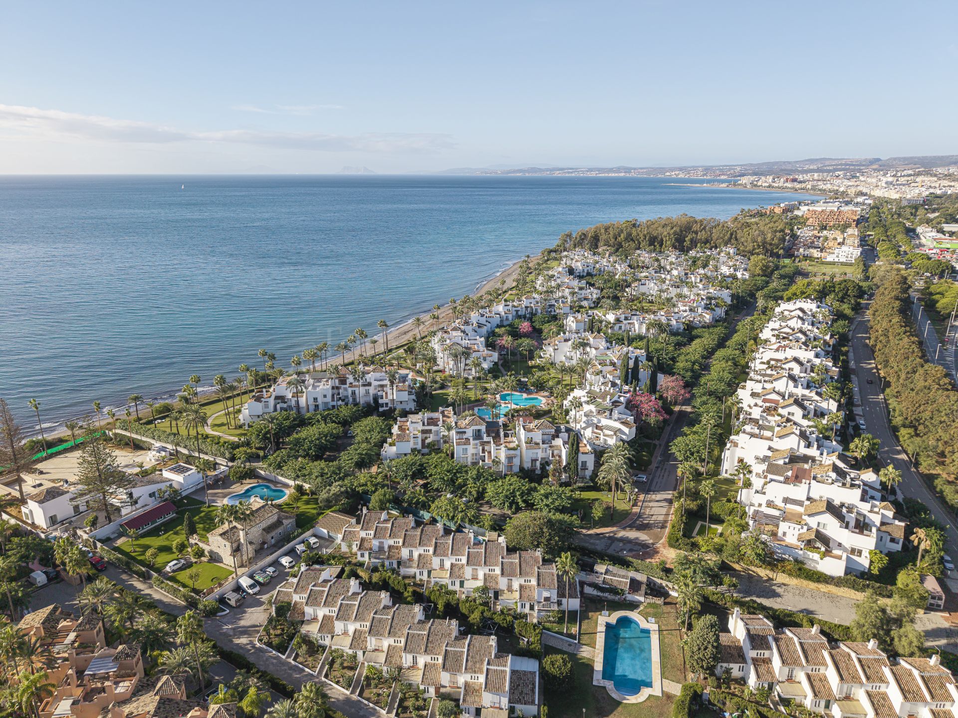 Ground Floor Apartment in Alcazaba Beach, Estepona