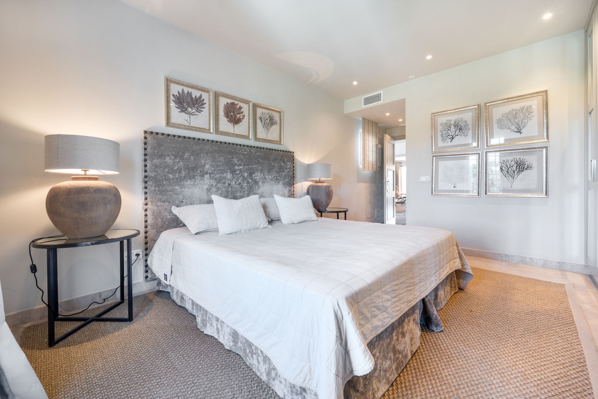 Penthouse in Puente Romano II, Marbella