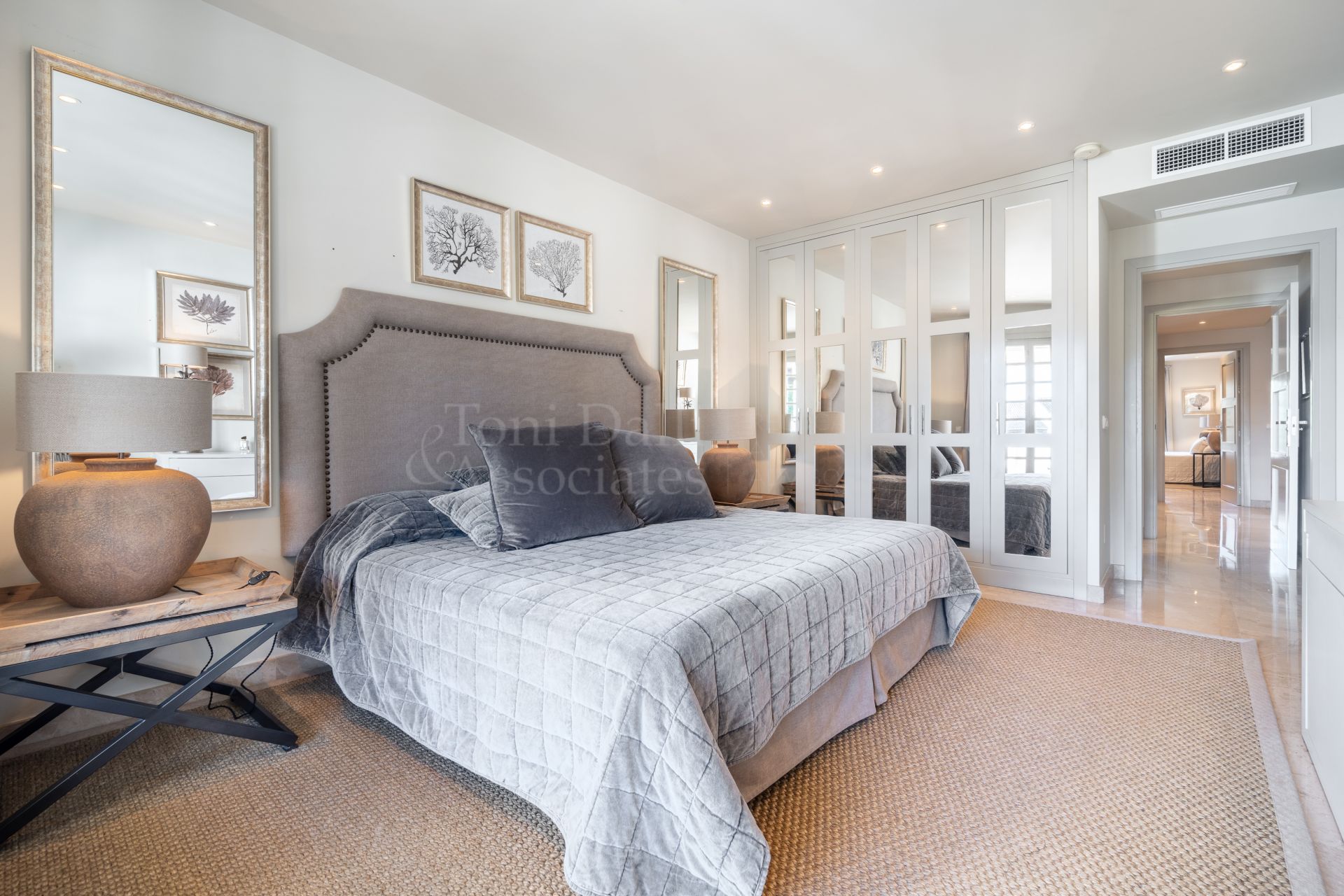 Penthouse in Puente Romano II, Marbella