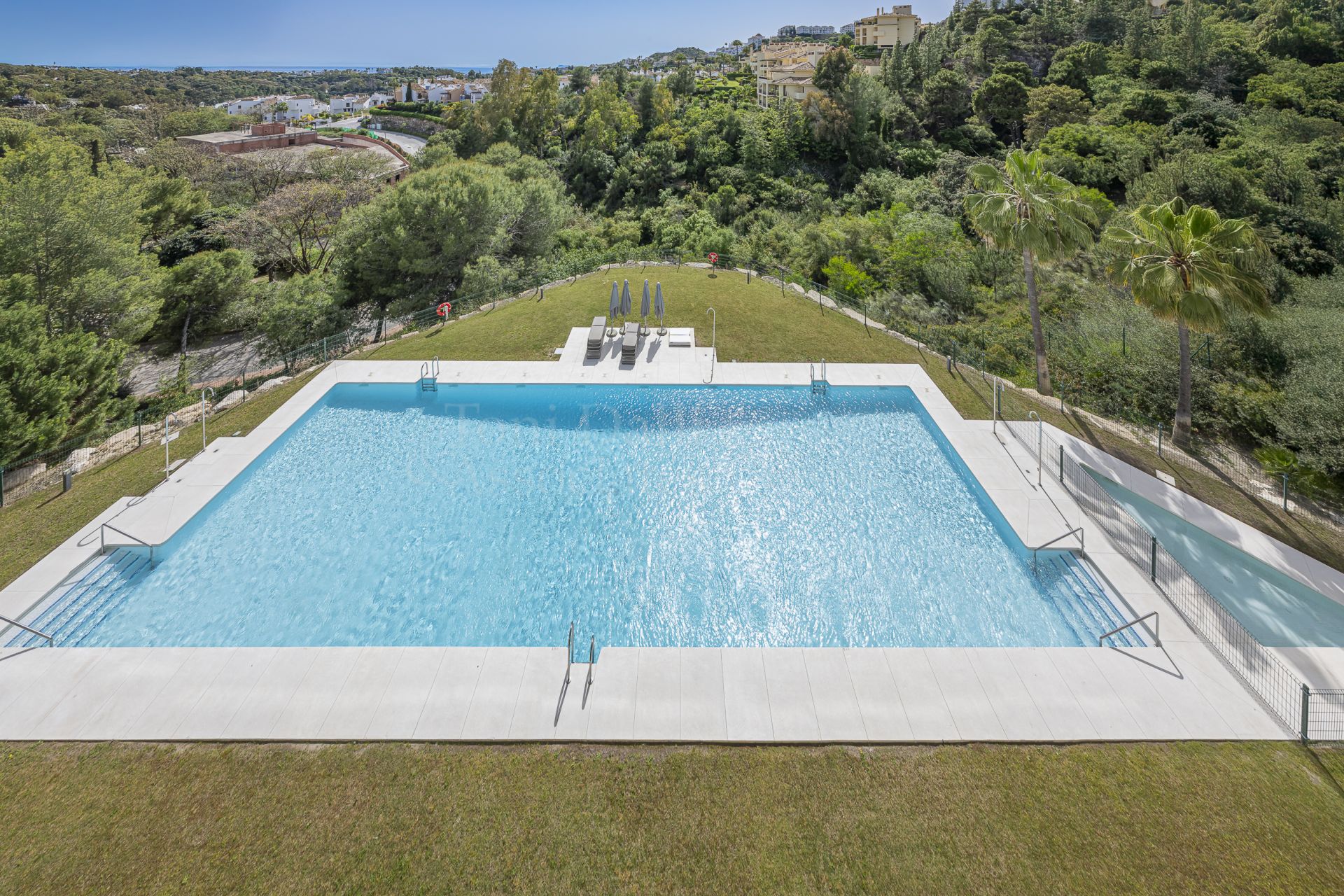 Duplex Penthouse in Botanic, Benahavis