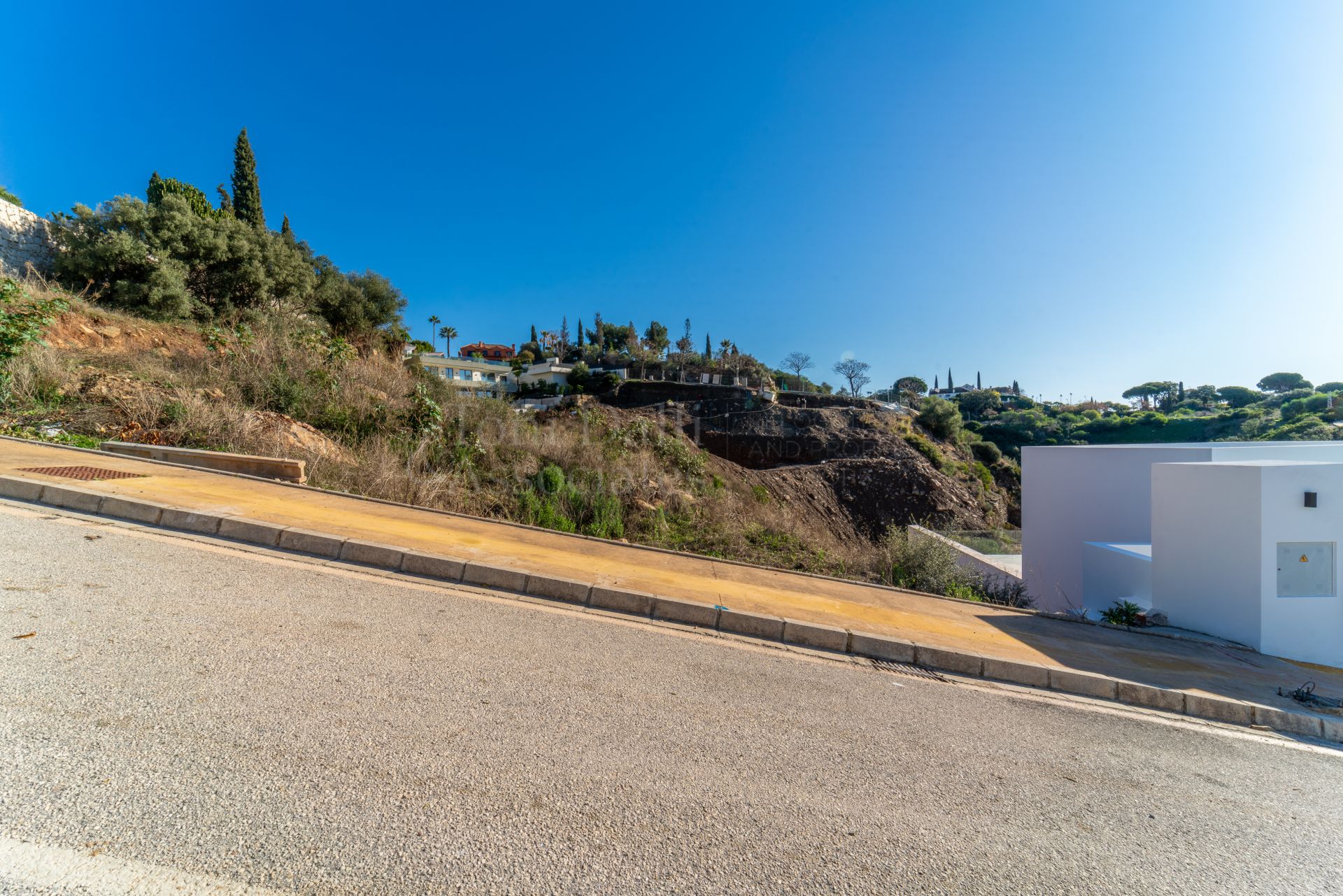 Plot in Elviria, Marbella