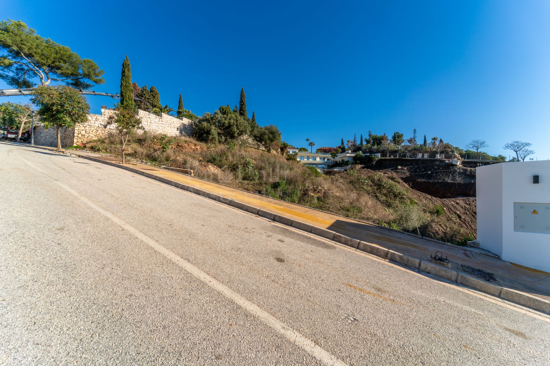 Plot in Elviria, Marbella