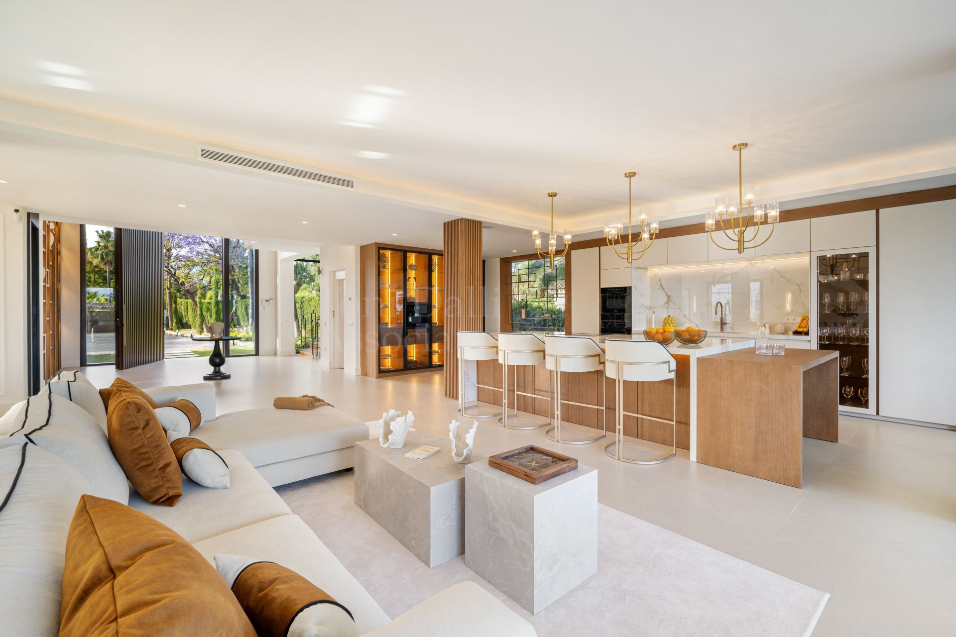 Villa in Los Naranjos, Marbella