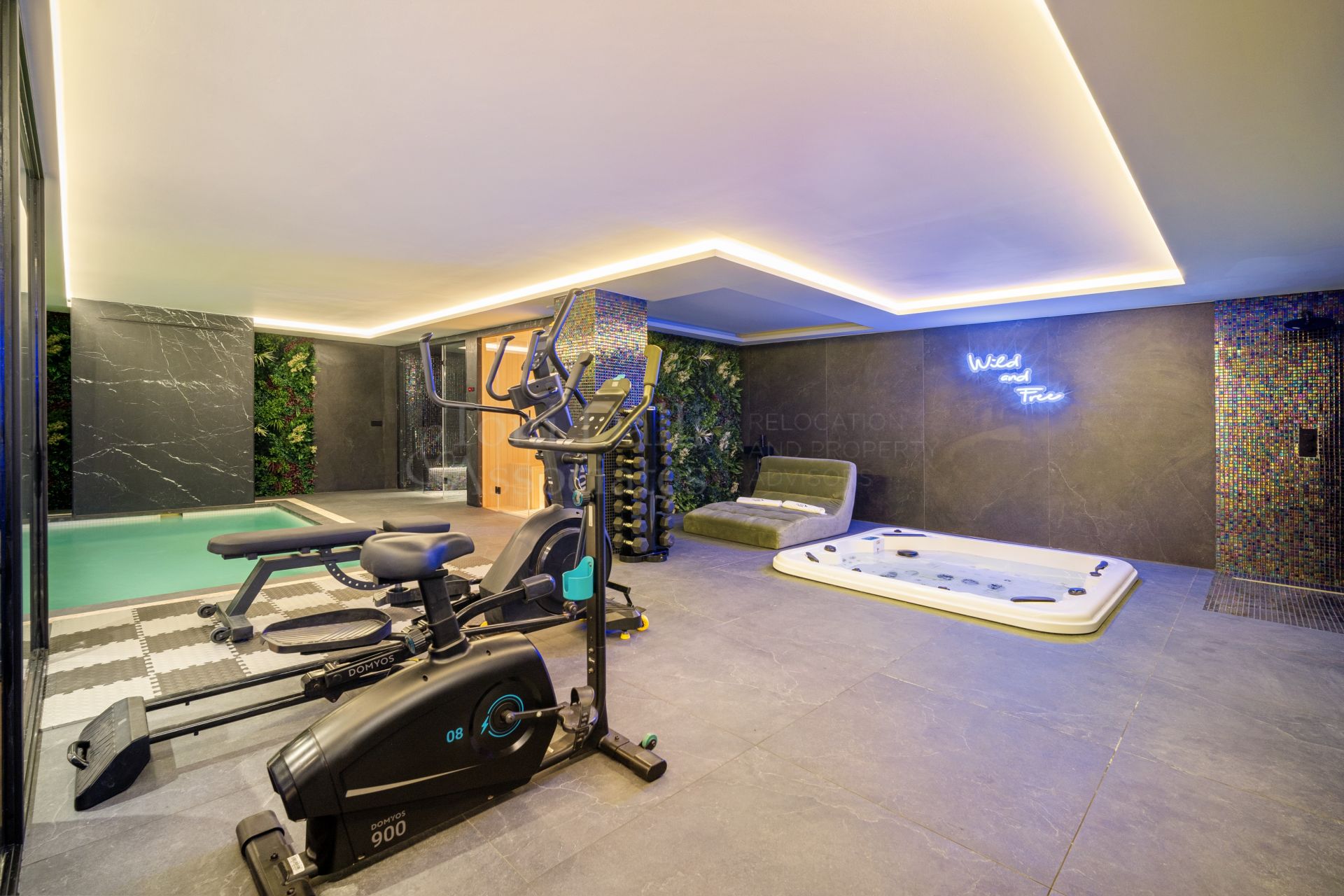 Villa in Los Naranjos, Marbella