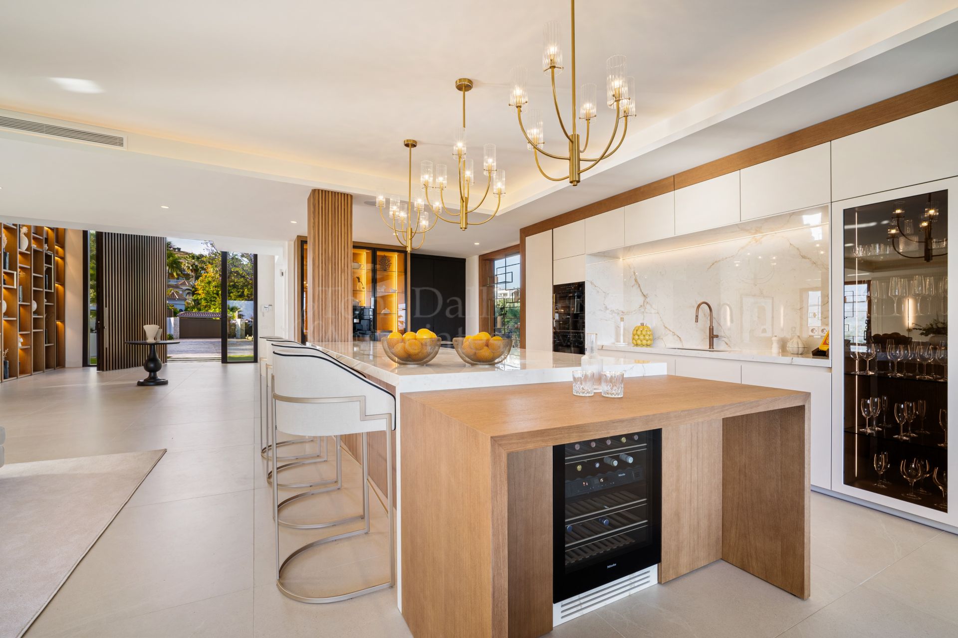 Villa in Los Naranjos, Marbella