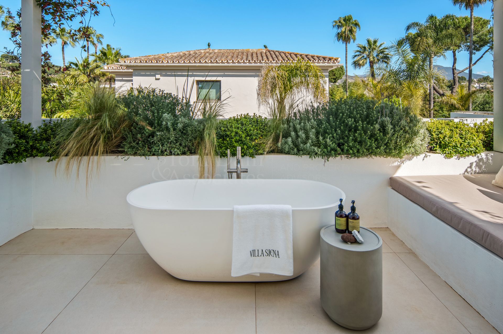 Villa in Nueva Andalucia, Marbella