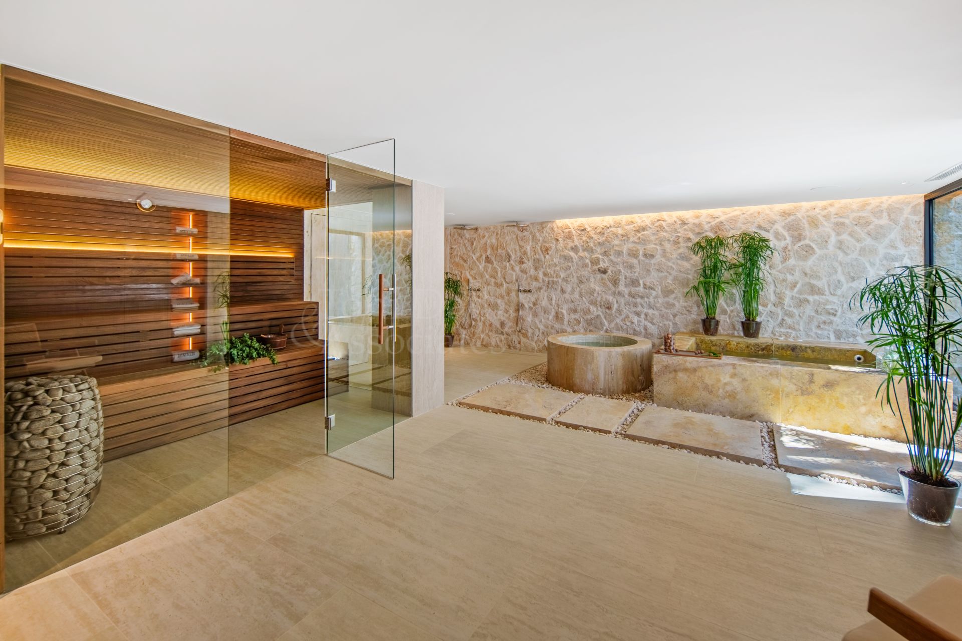 Villa in Nueva Andalucia, Marbella