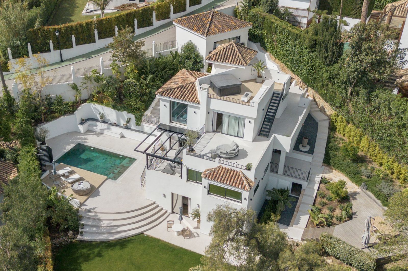 Villa in Los Naranjos Hill Club, Marbella