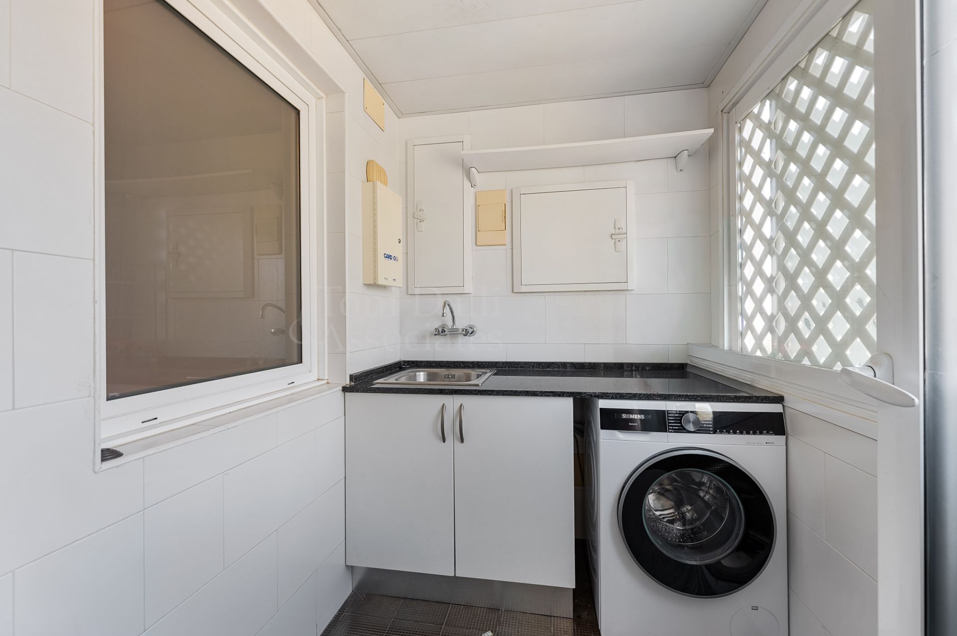 Apartment in El Embrujo Banús, Marbella