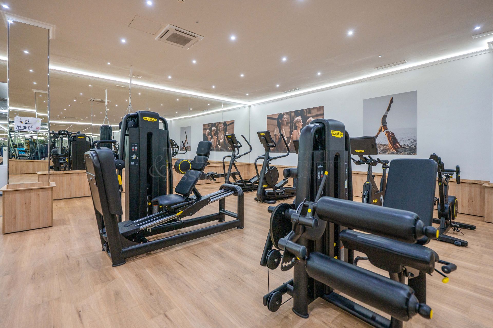 Apartment in El Embrujo Banús, Marbella