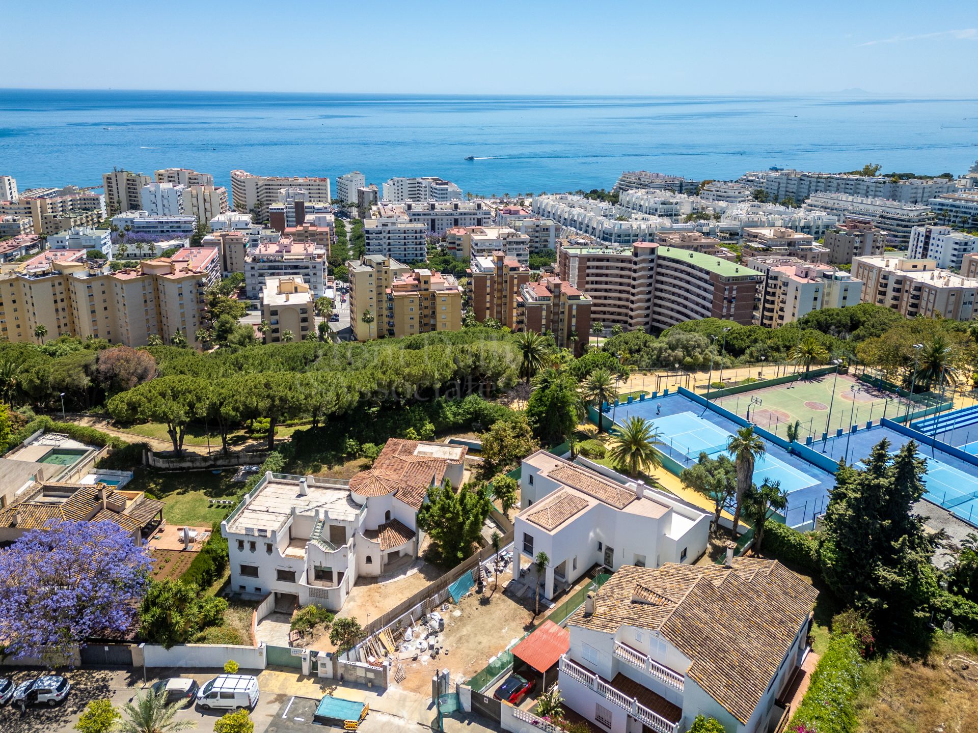 Villa in Huerta Belón, Marbella