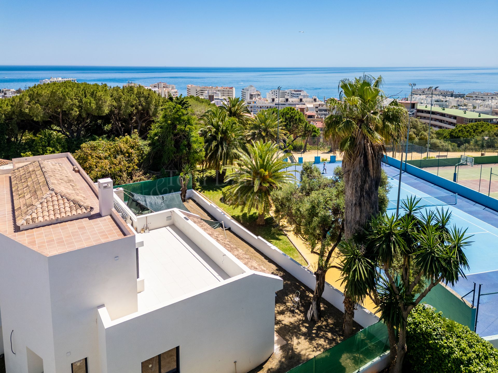 Villa in Huerta Belón, Marbella