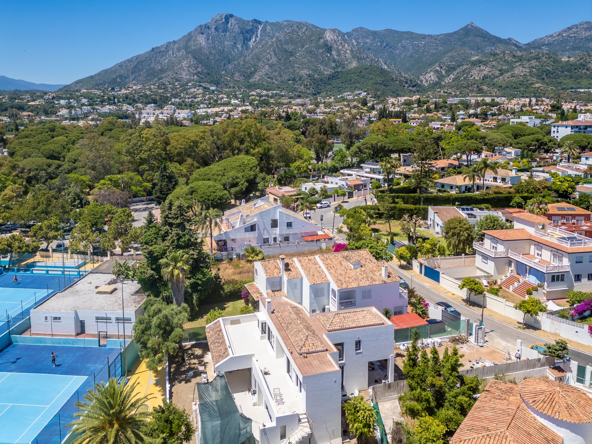 Villa in Huerta Belón, Marbella