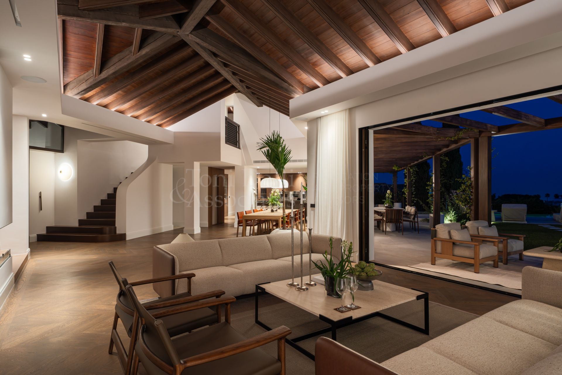 Villa in El Herrojo, Benahavis