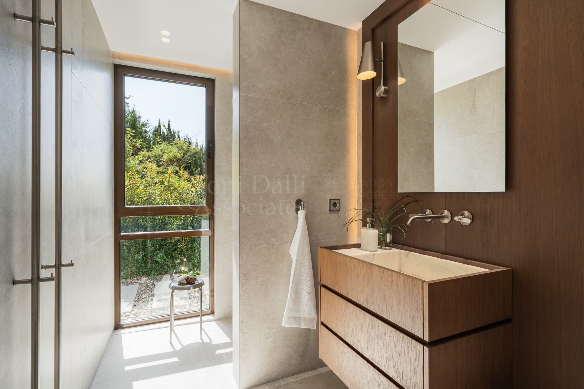 Villa in El Herrojo, Benahavis