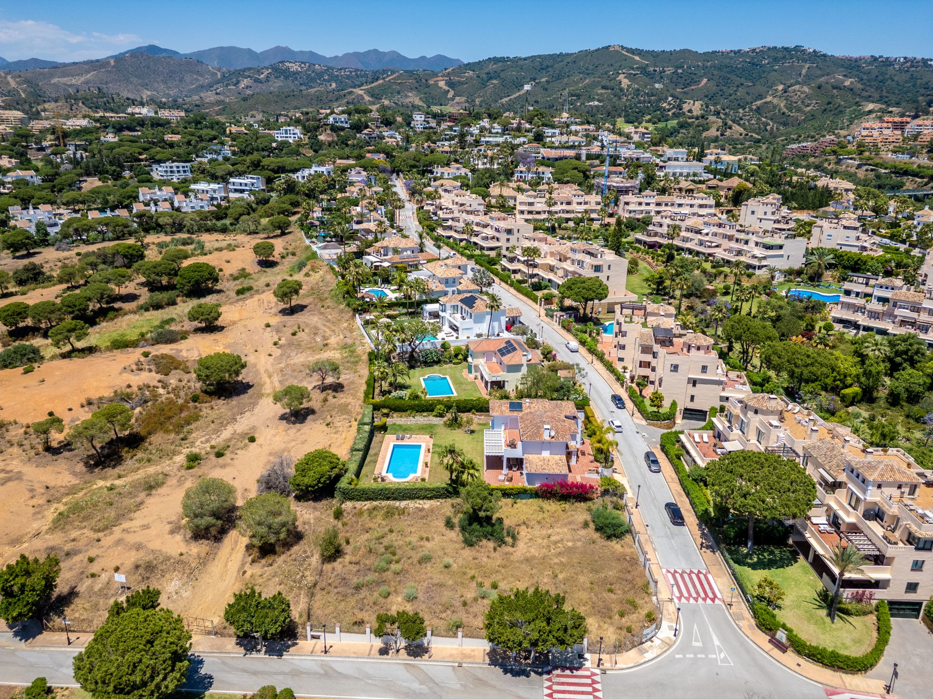 Plot in Elviria, Marbella