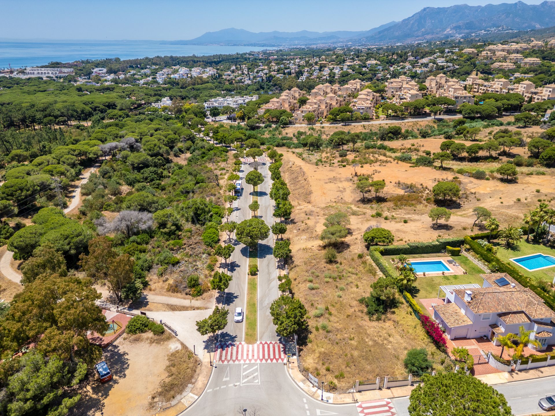 Plot in Elviria, Marbella