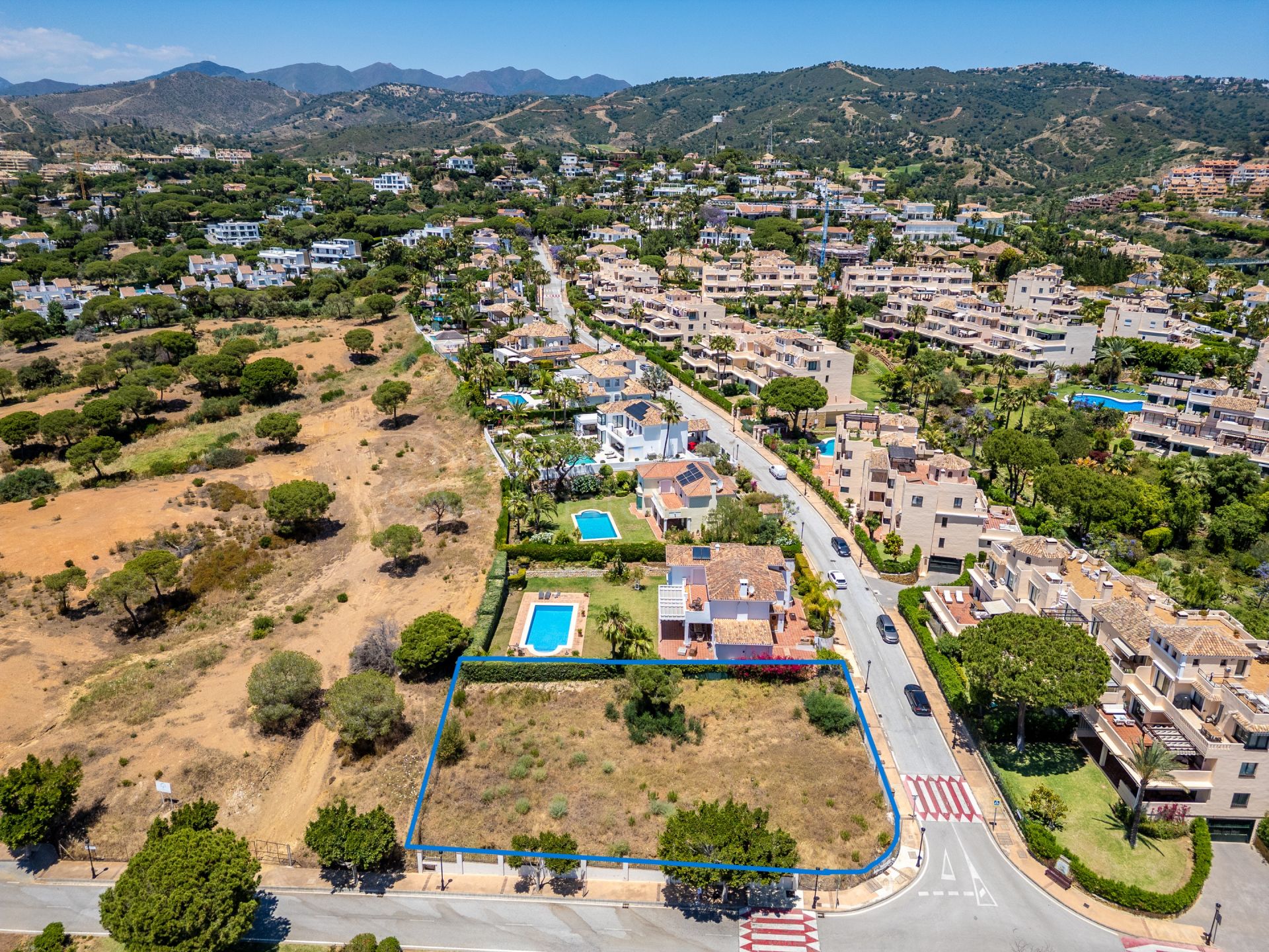 Plot in Elviria, Marbella