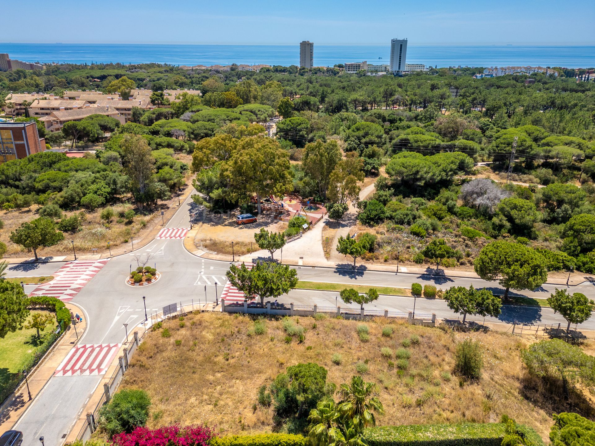 Plot in Elviria, Marbella
