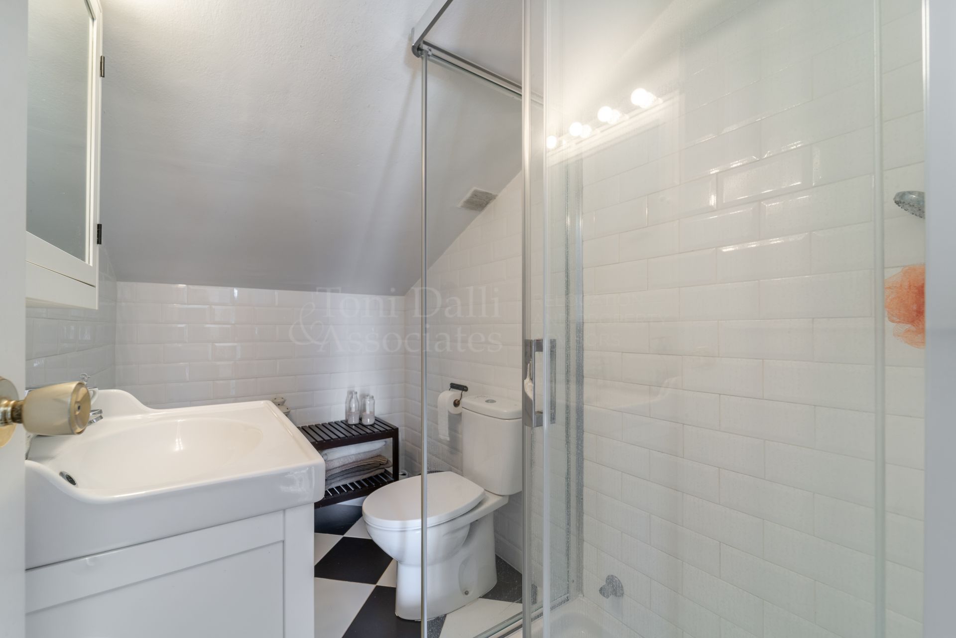 Town House in Arroyo de las Piedras, Marbella