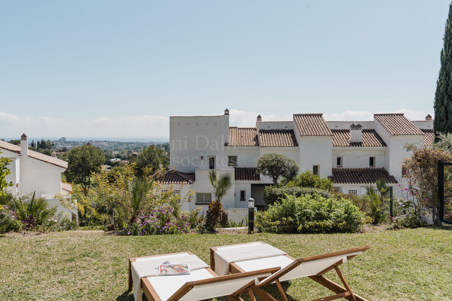 Ground Floor Apartment in La Quinta Village, Marbella