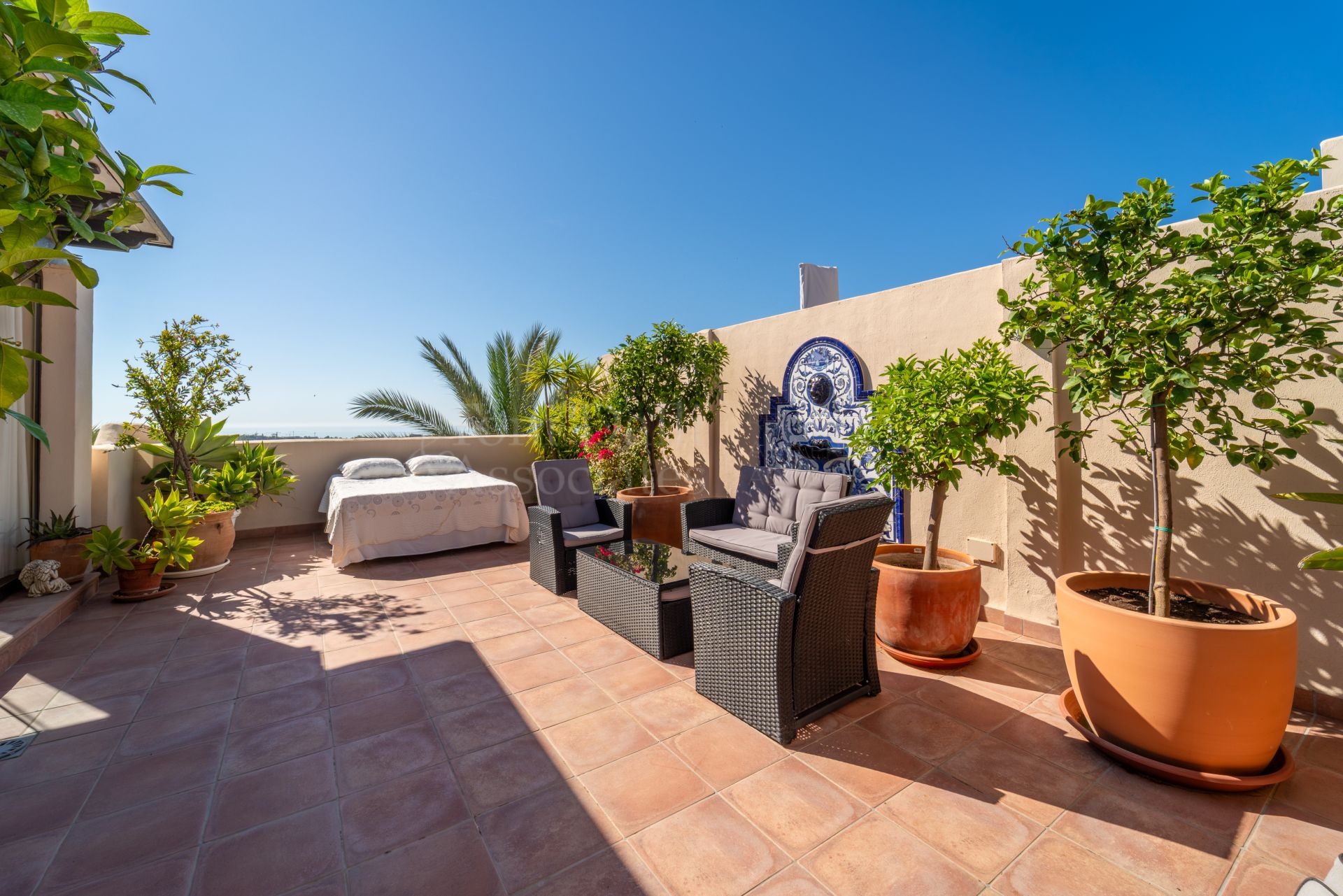 Duplex Penthouse in El Paraiso, Estepona