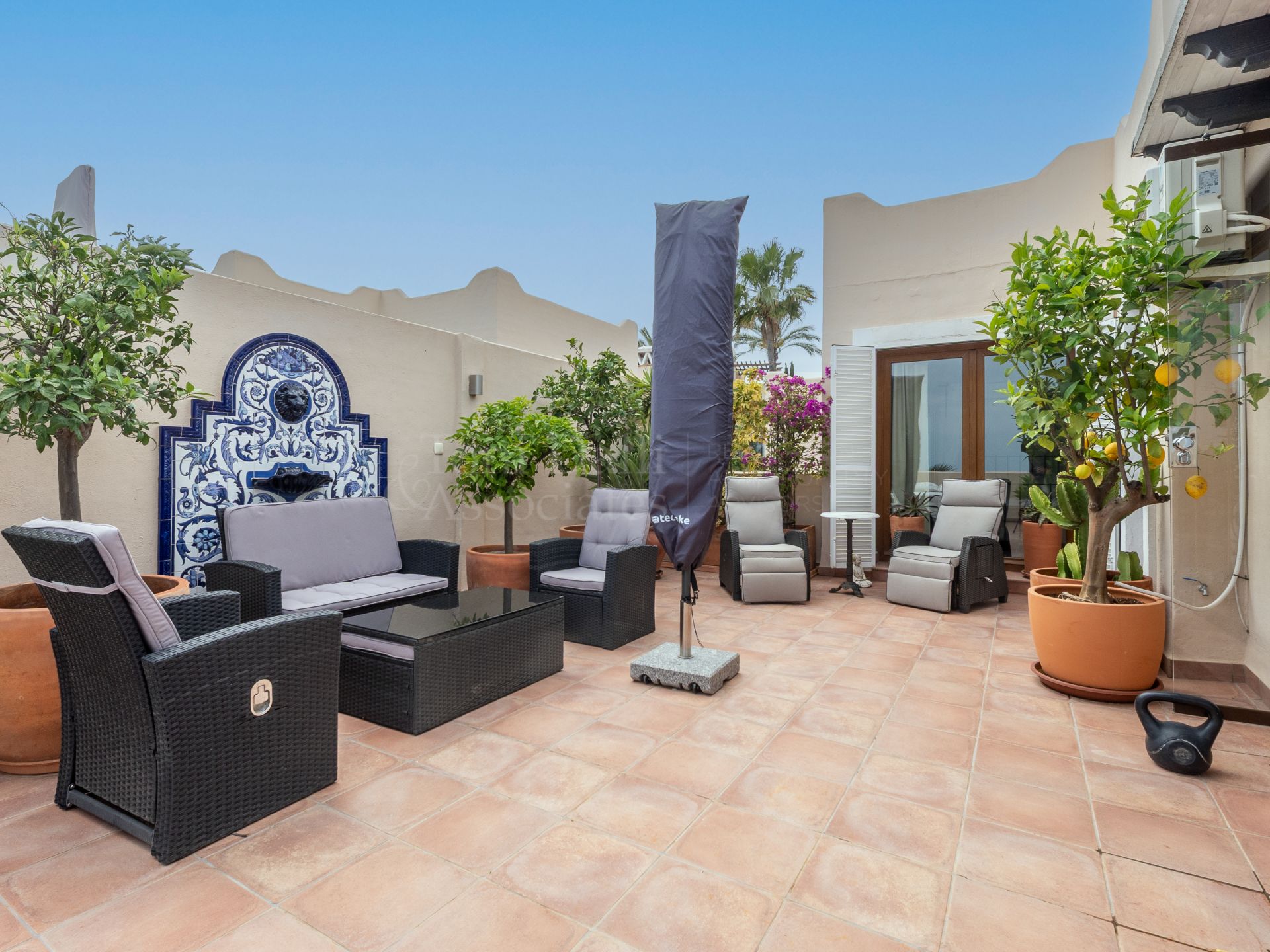 Duplex Penthouse in El Paraiso, Estepona