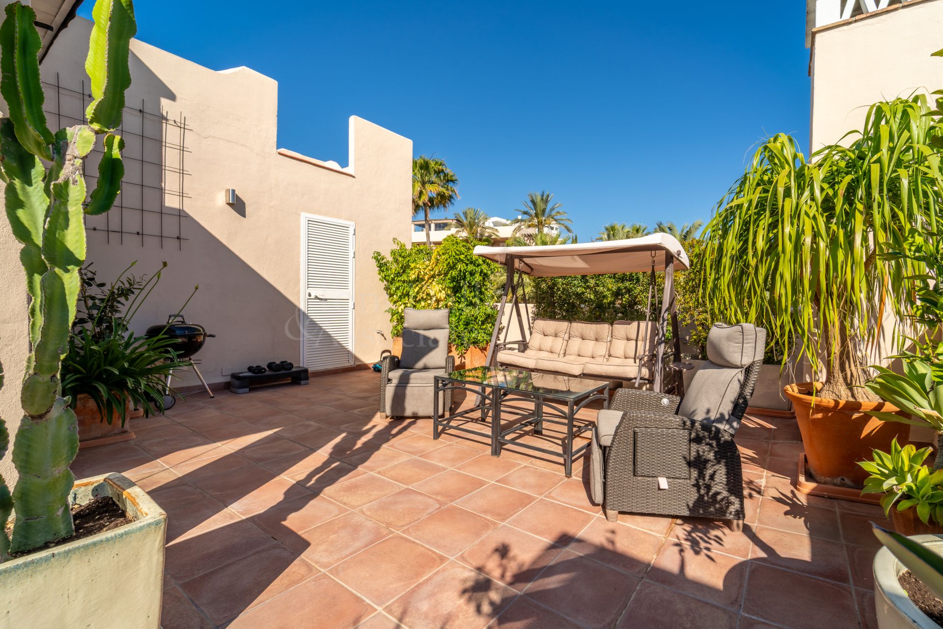 Duplex Penthouse in El Paraiso, Estepona