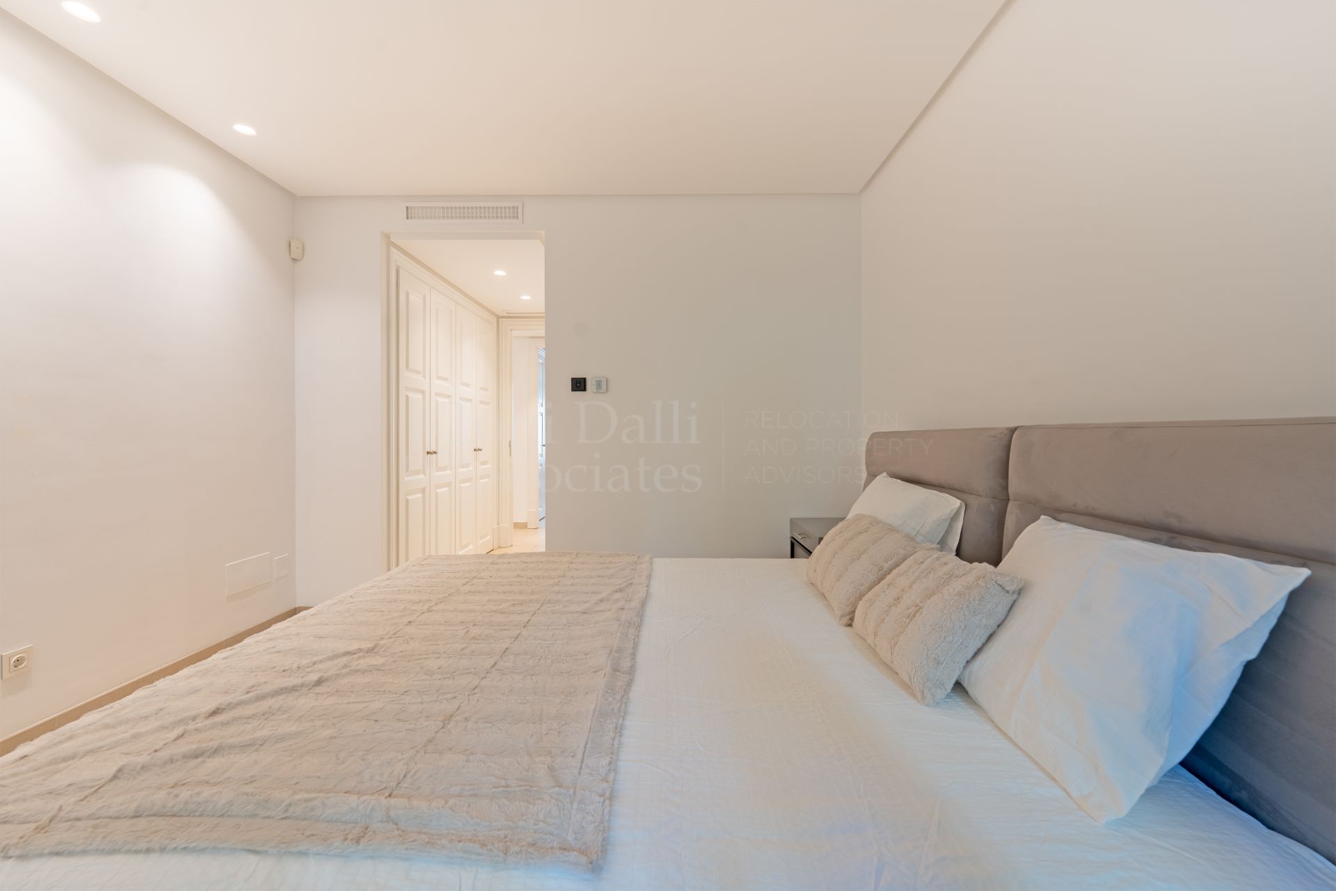 Apartment in Doncella Beach, Estepona