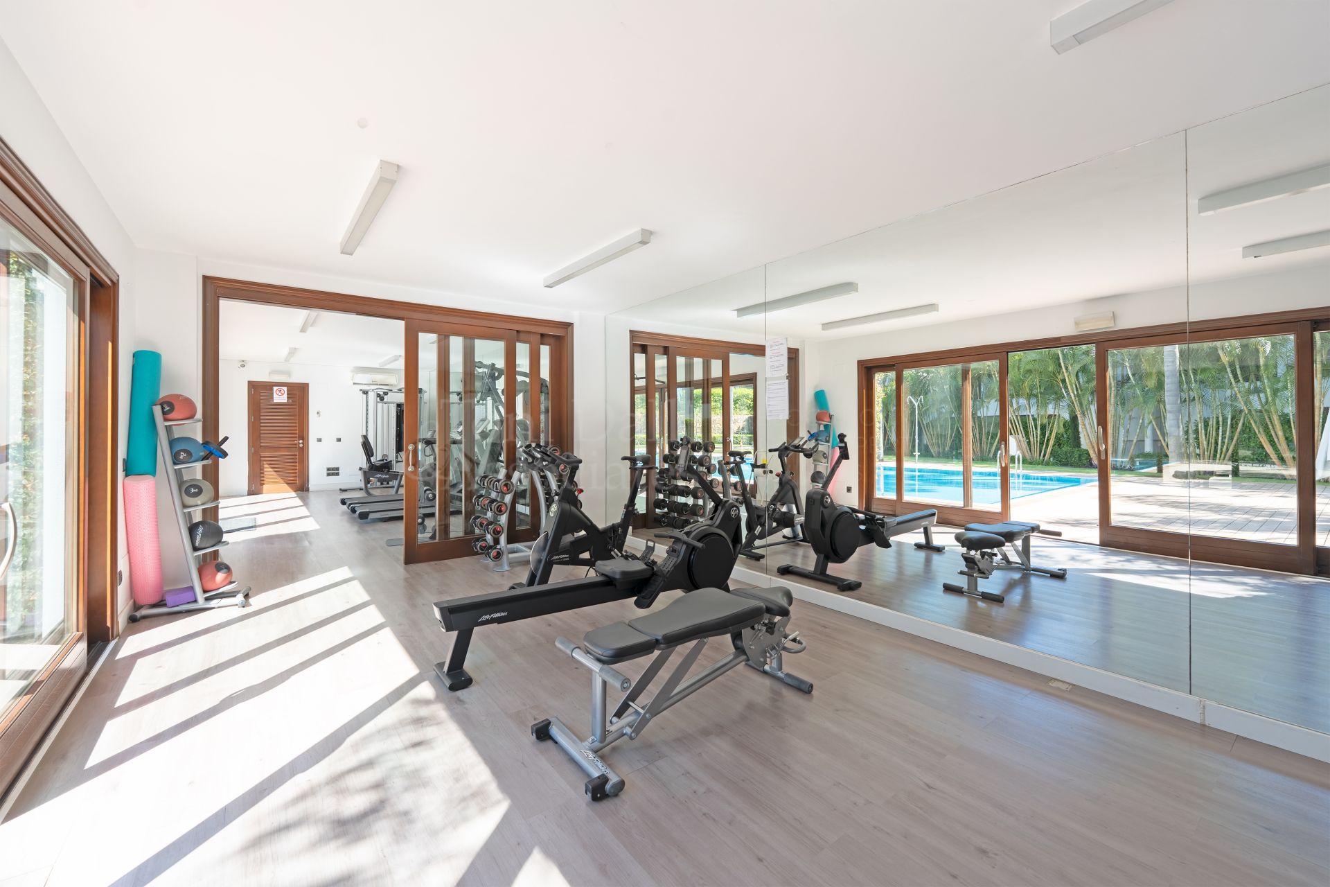 Apartment in Doncella Beach, Estepona