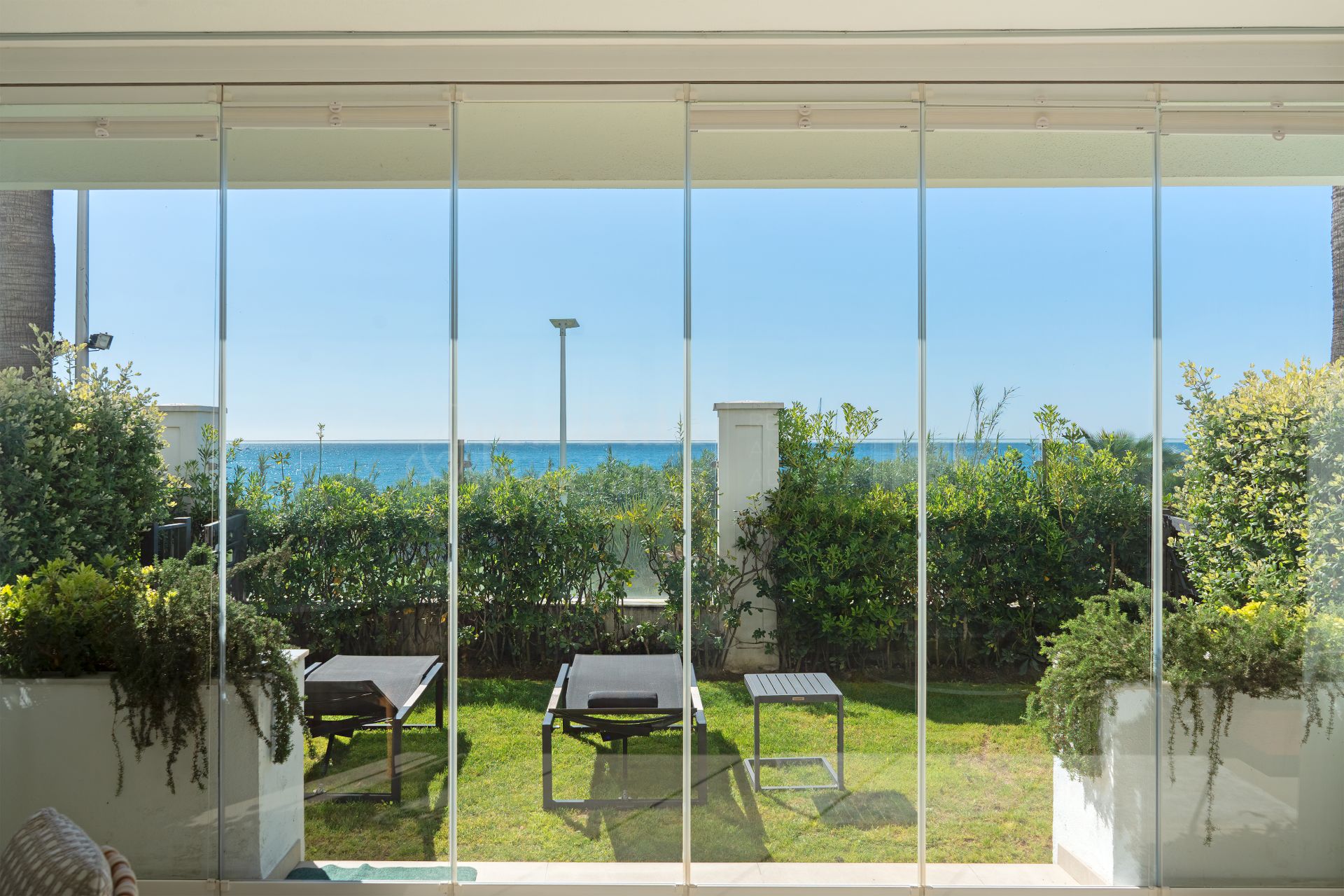 Apartment in Doncella Beach, Estepona
