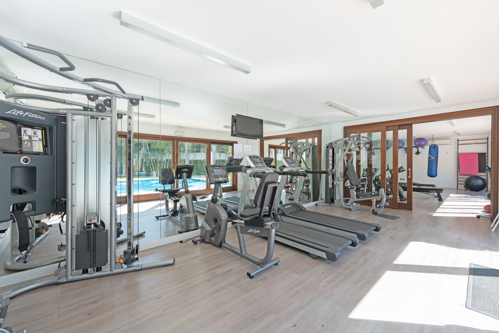 Apartment in Doncella Beach, Estepona