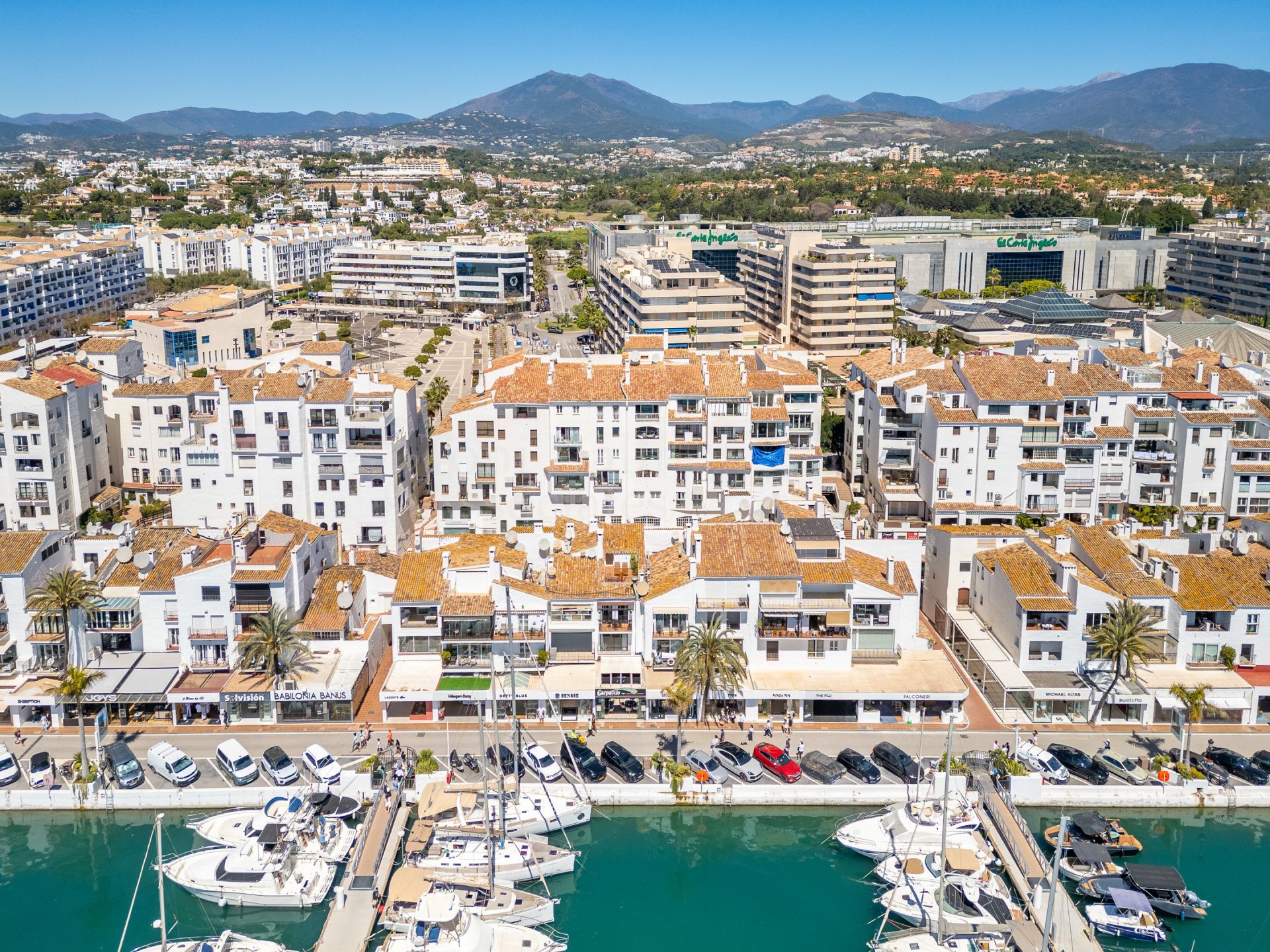 Apartment in Marbella - Puerto Banus, Marbella